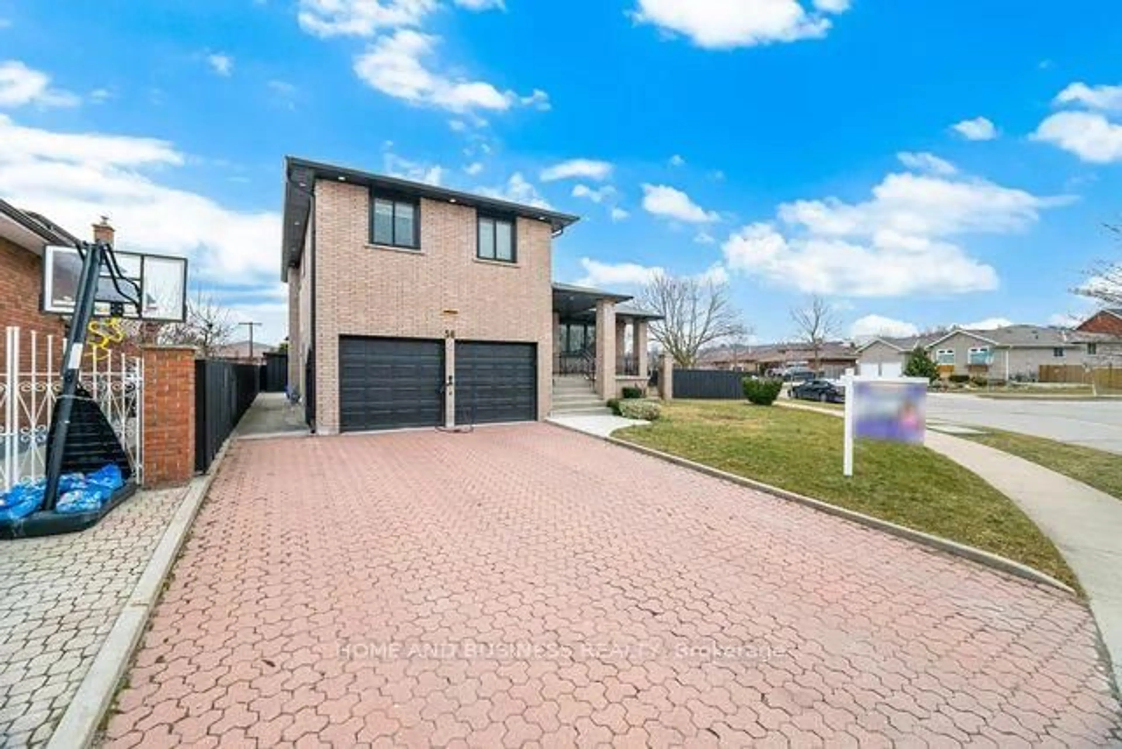 A pic from outside/outdoor area/front of a property/back of a property/a pic from drone, street for 56 Henley Dr, Hamilton Ontario L8E 3S6