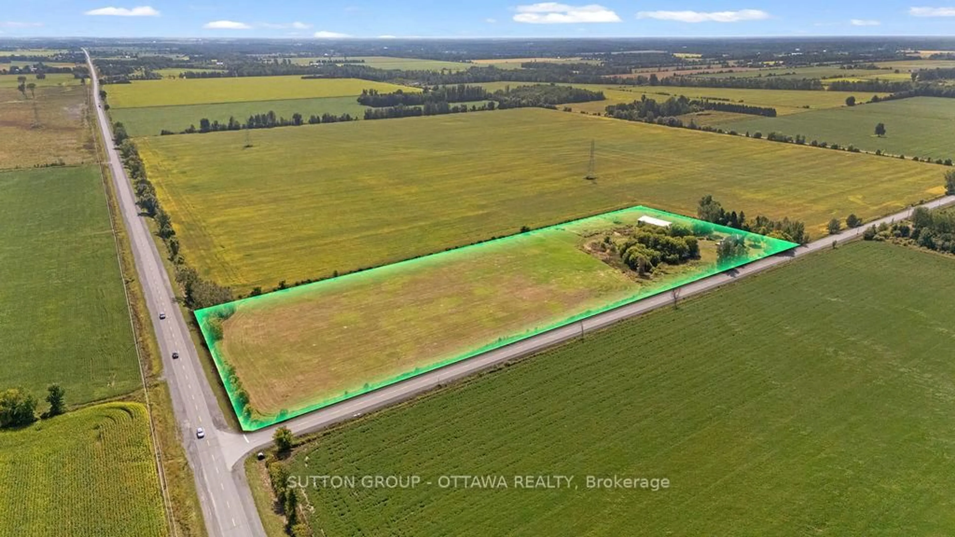 A pic from outside/outdoor area/front of a property/back of a property/a pic from drone, unknown for 9420 Parkway Rd, Ottawa Ontario K0A 1V0