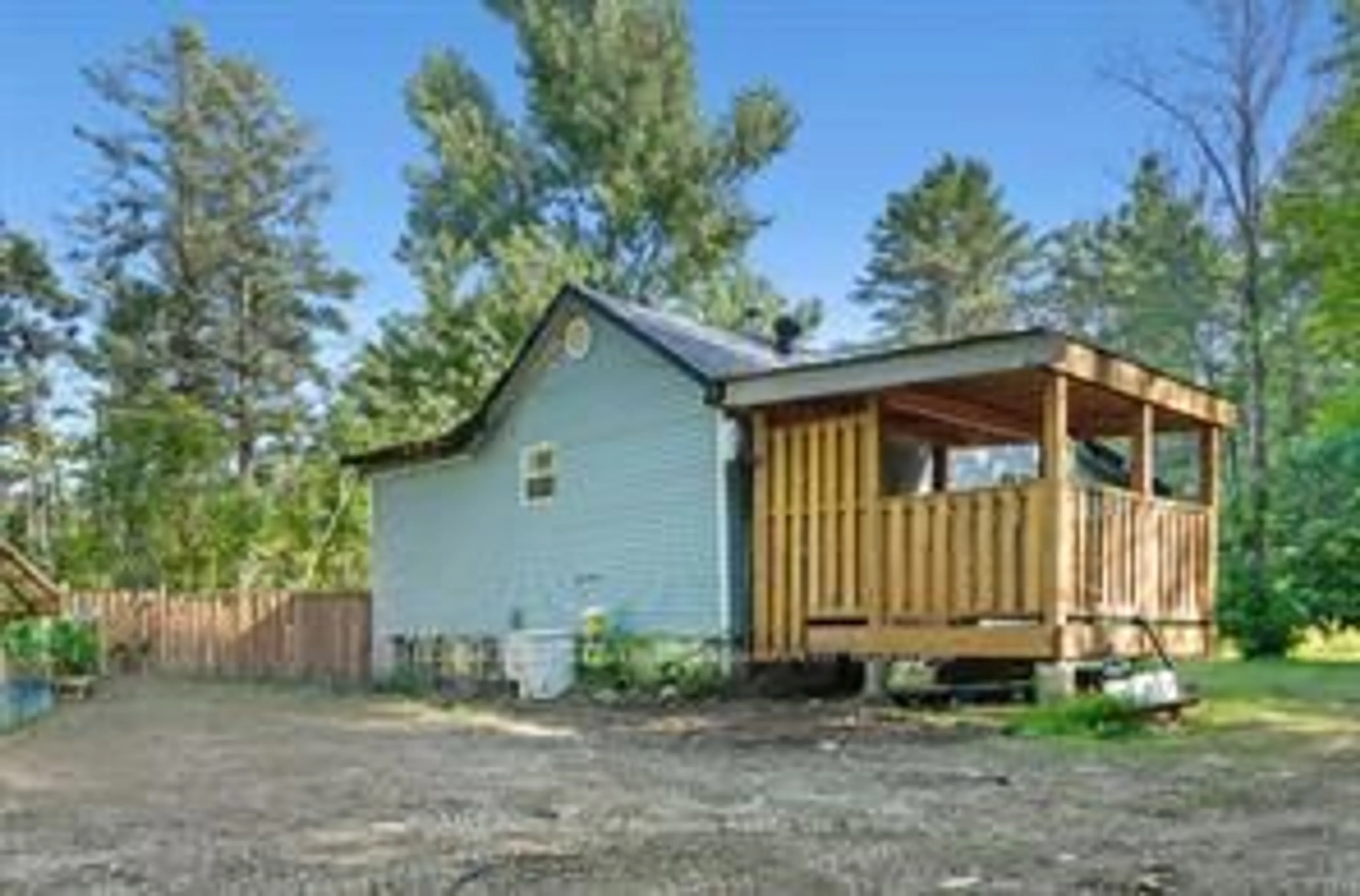 Shed for 288 Rankin Lake Rd, Seguin Ontario P2A 2W8