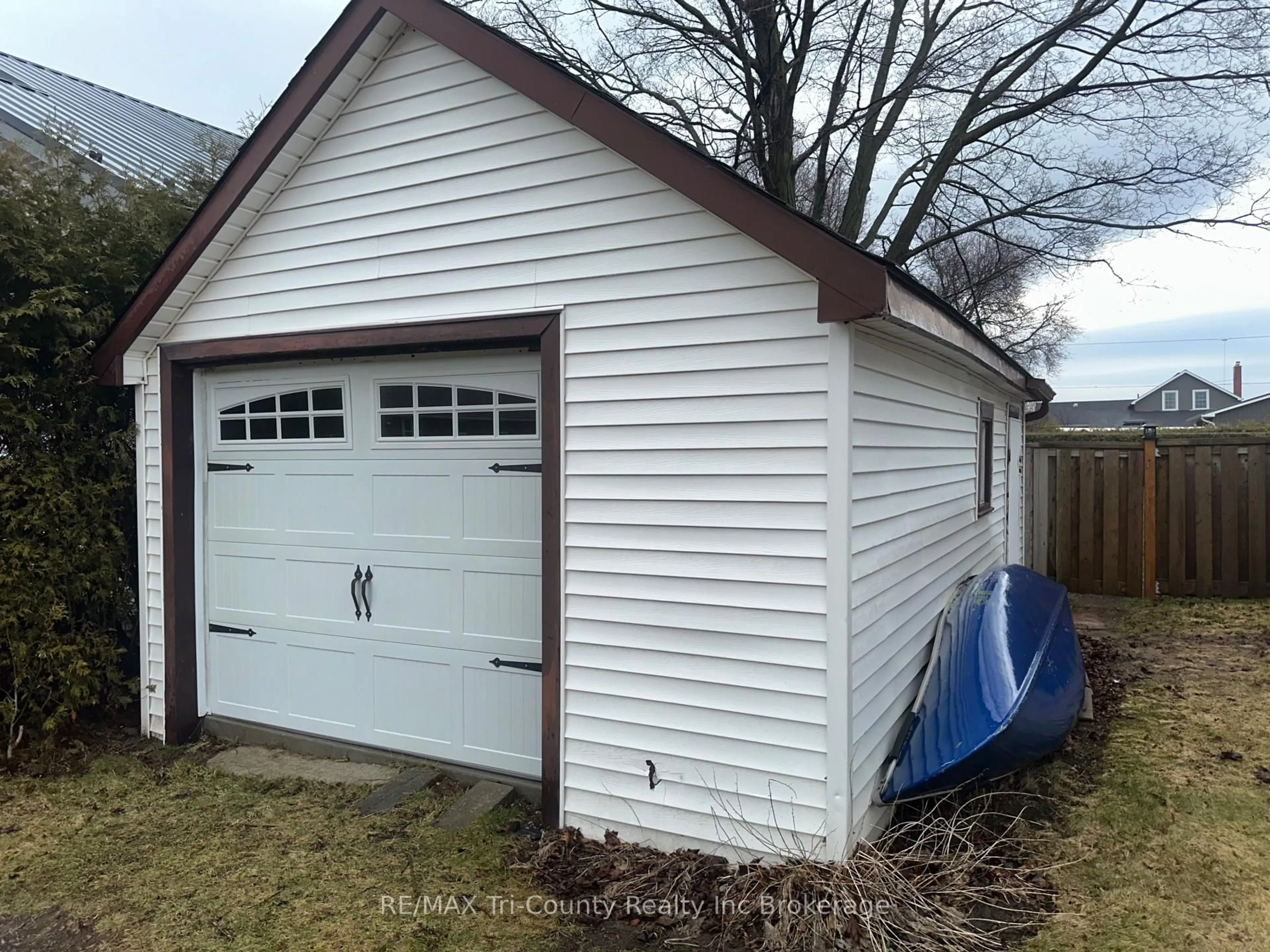 Shed for 34 George St, Norfolk Ontario N0E 1G0