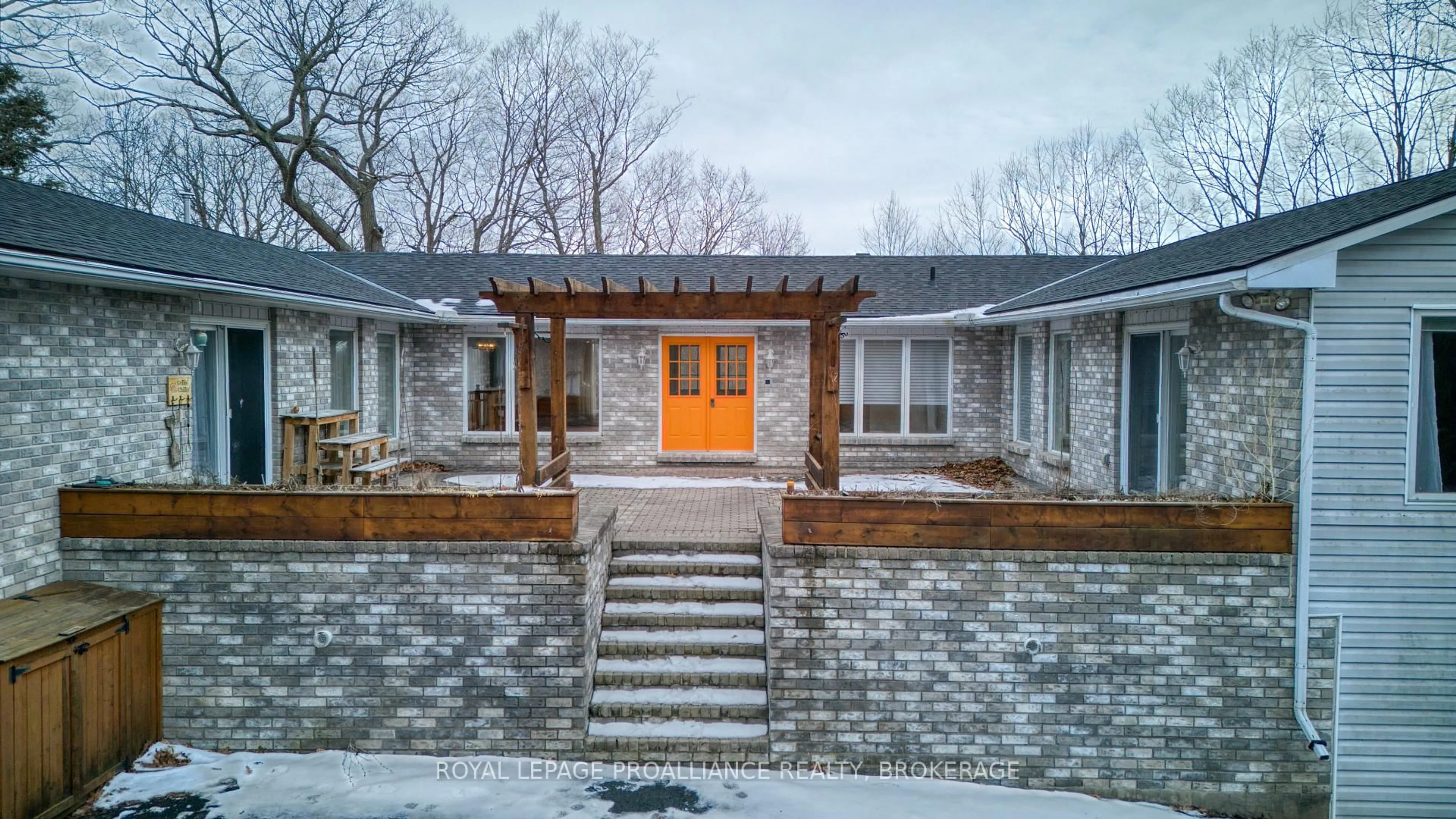 Home with brick exterior material, street for 5034 Highway 2, Gananoque Ontario K7G 2V5