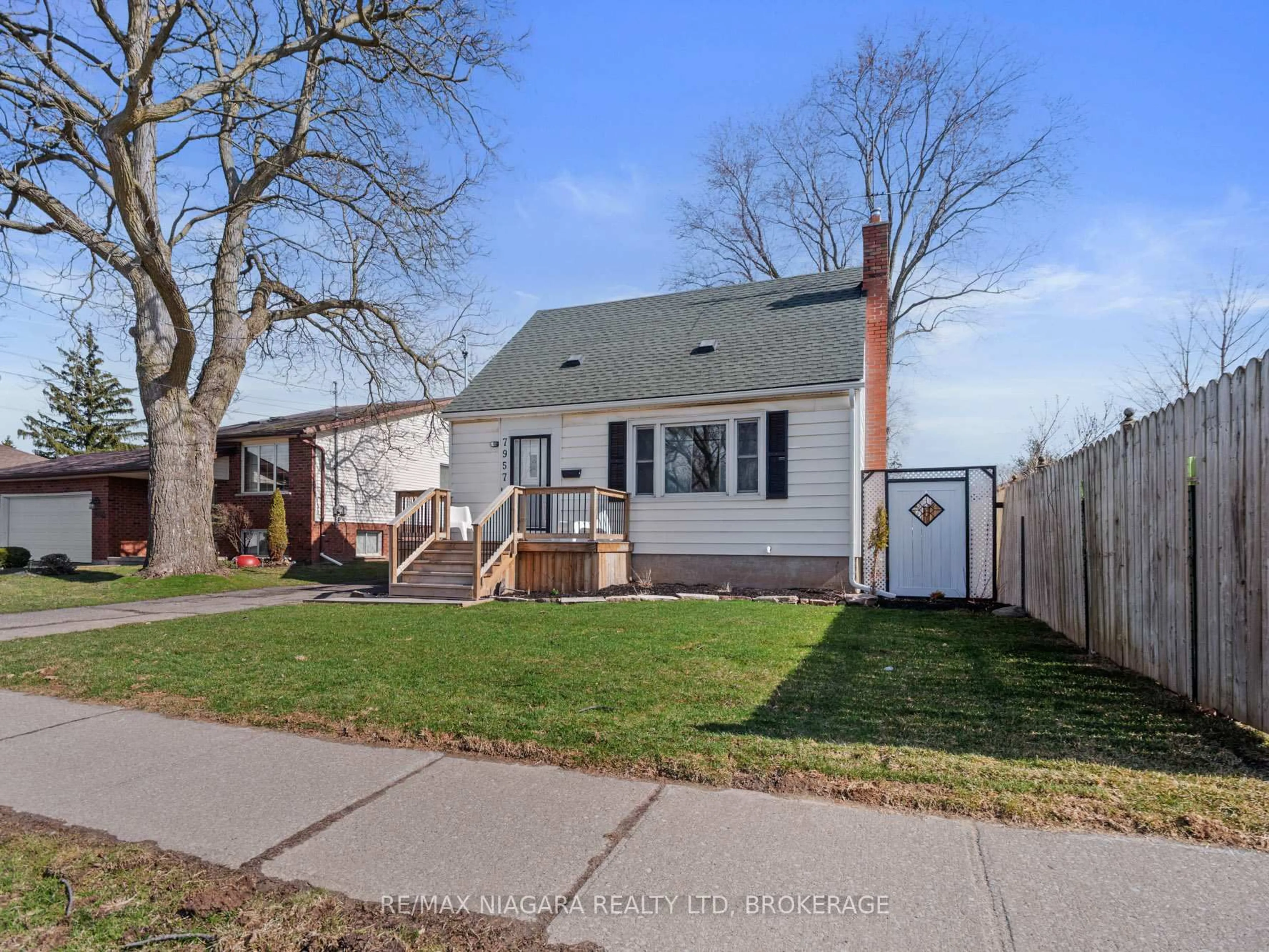 Unknown for 7957 Beaverdams Rd, Niagara Falls Ontario L2H 1R7