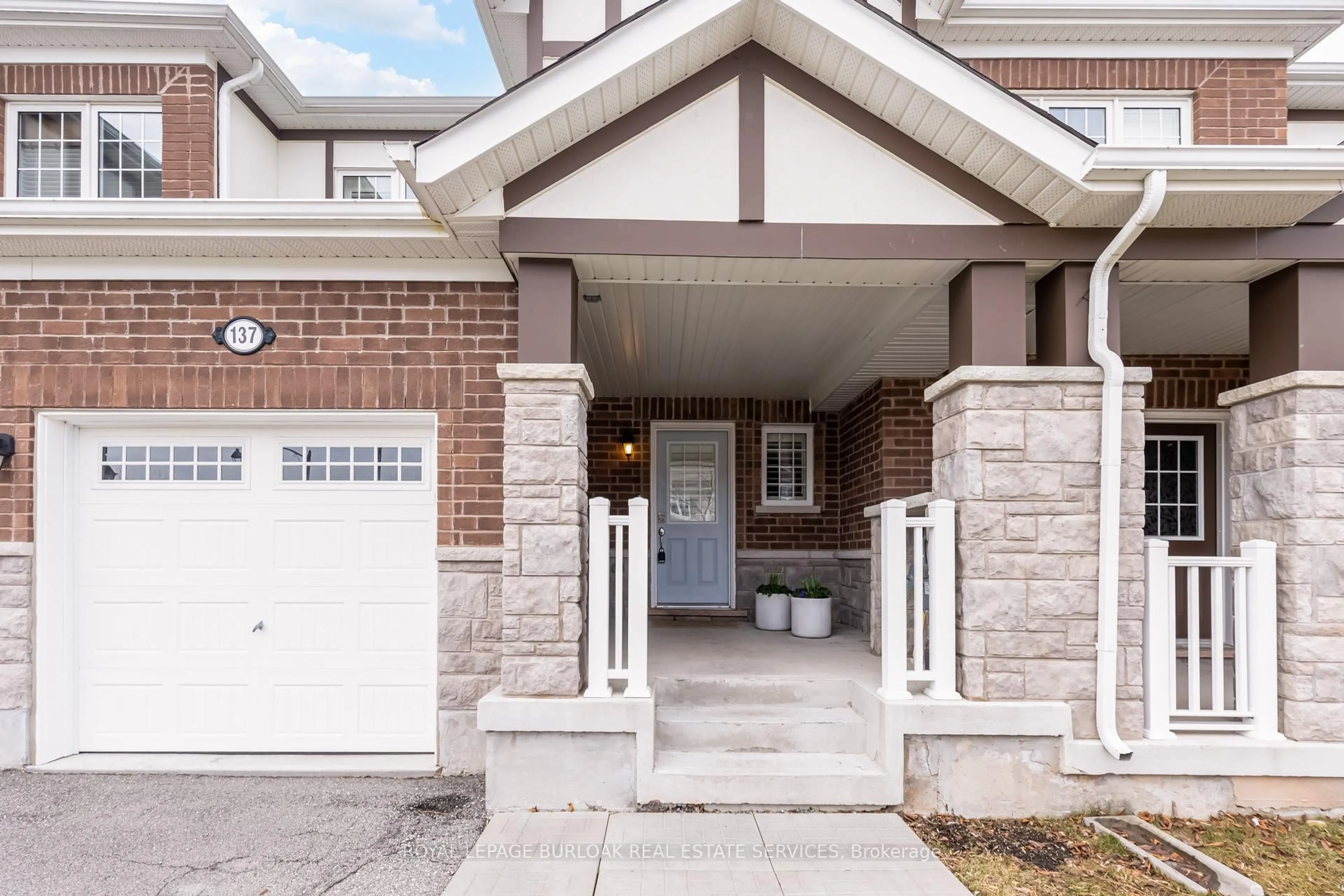 Unknown for 137 McMonies Dr, Hamilton Ontario L8B 0A6