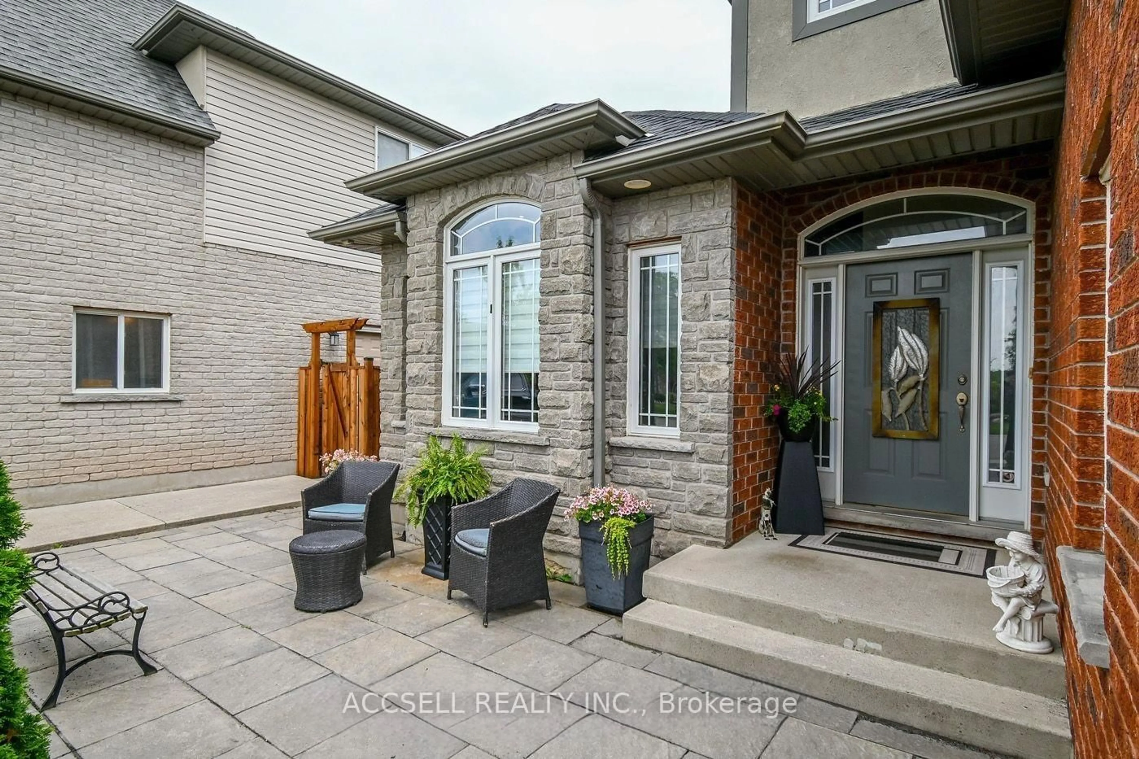 Unknown for 8665 Westport Dr, Niagara Falls Ontario L2H 0A3