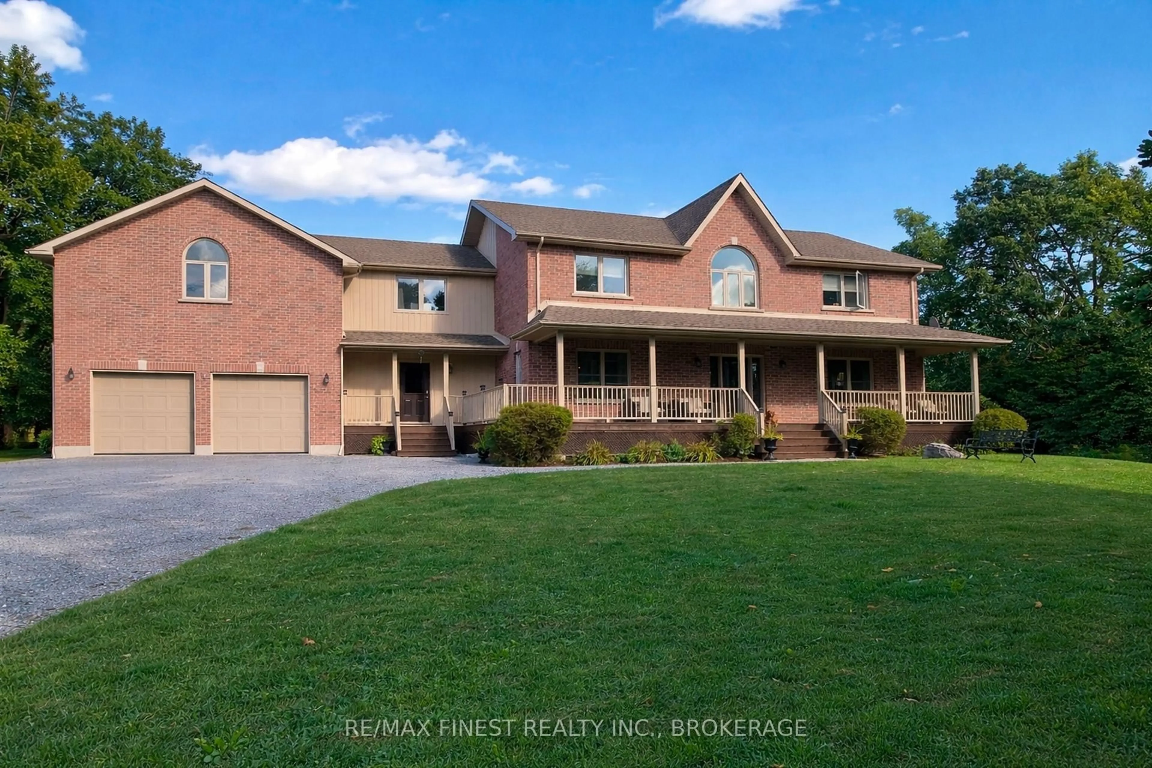 A pic from outside/outdoor area/front of a property/back of a property/a pic from drone, street for 881 Ironwood Rd, Kingston Ontario K7L 4V3