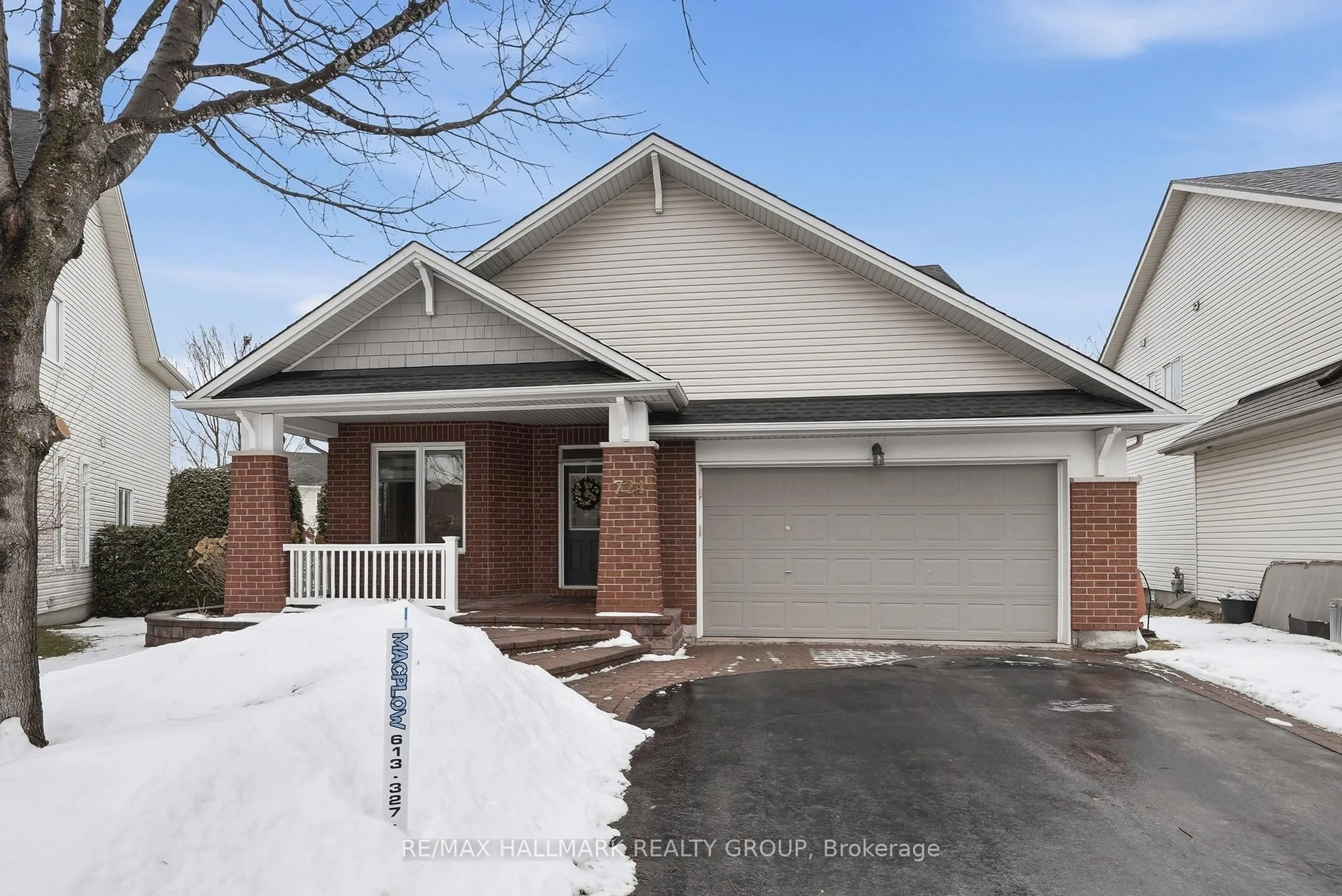 Home with brick exterior material, street for 724 Long Point Circ, Ottawa Ontario K1T 4E9