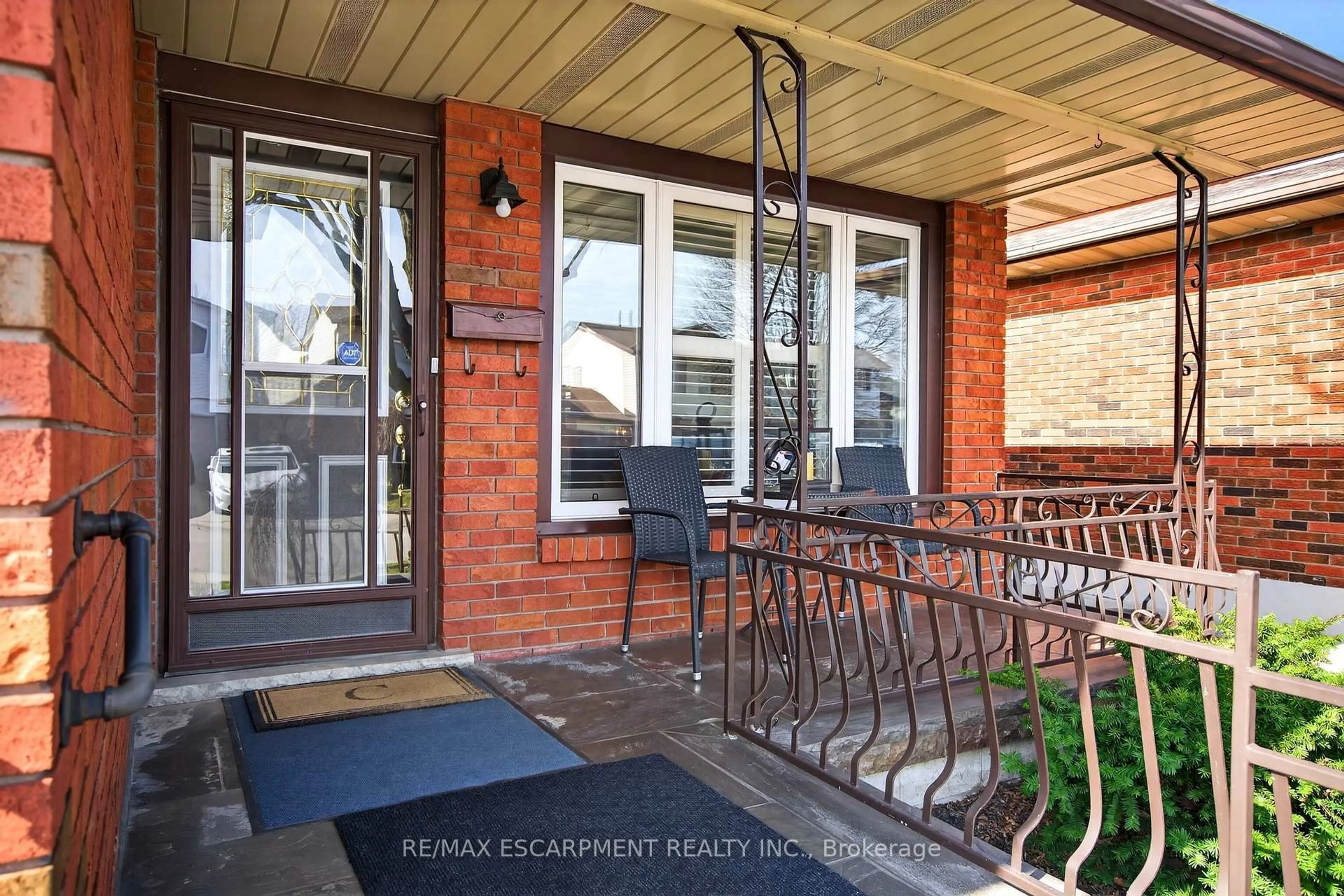 Unknown for 30 Basin Cres, Hamilton Ontario L8T 4W8