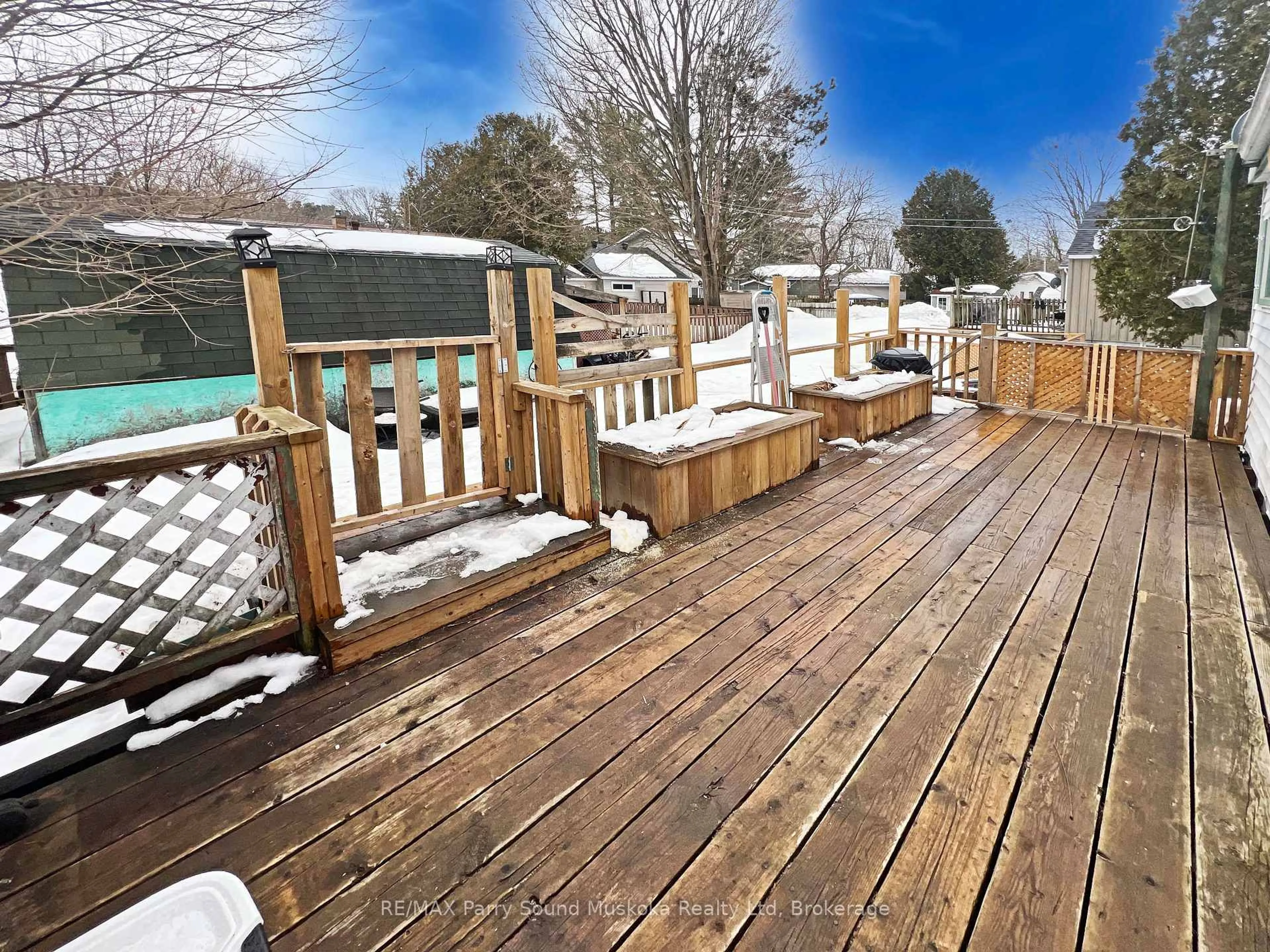 Patio, unknown for 97 William St, Parry Sound Ontario P2A 1V5