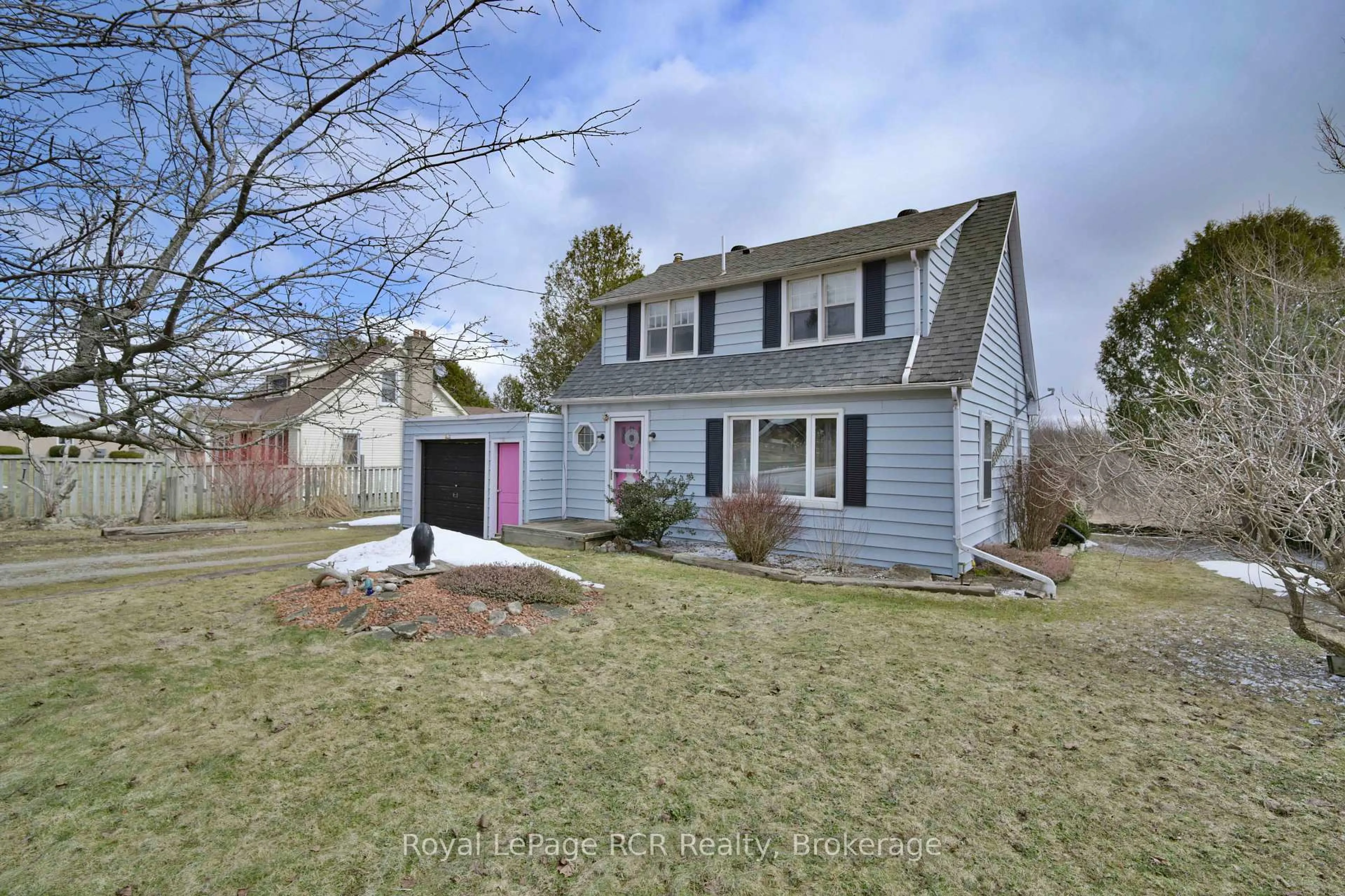 Home with vinyl exterior material, street for 318869 Grey Road 1 Rd, Georgian Bluffs Ontario N4K 5N4