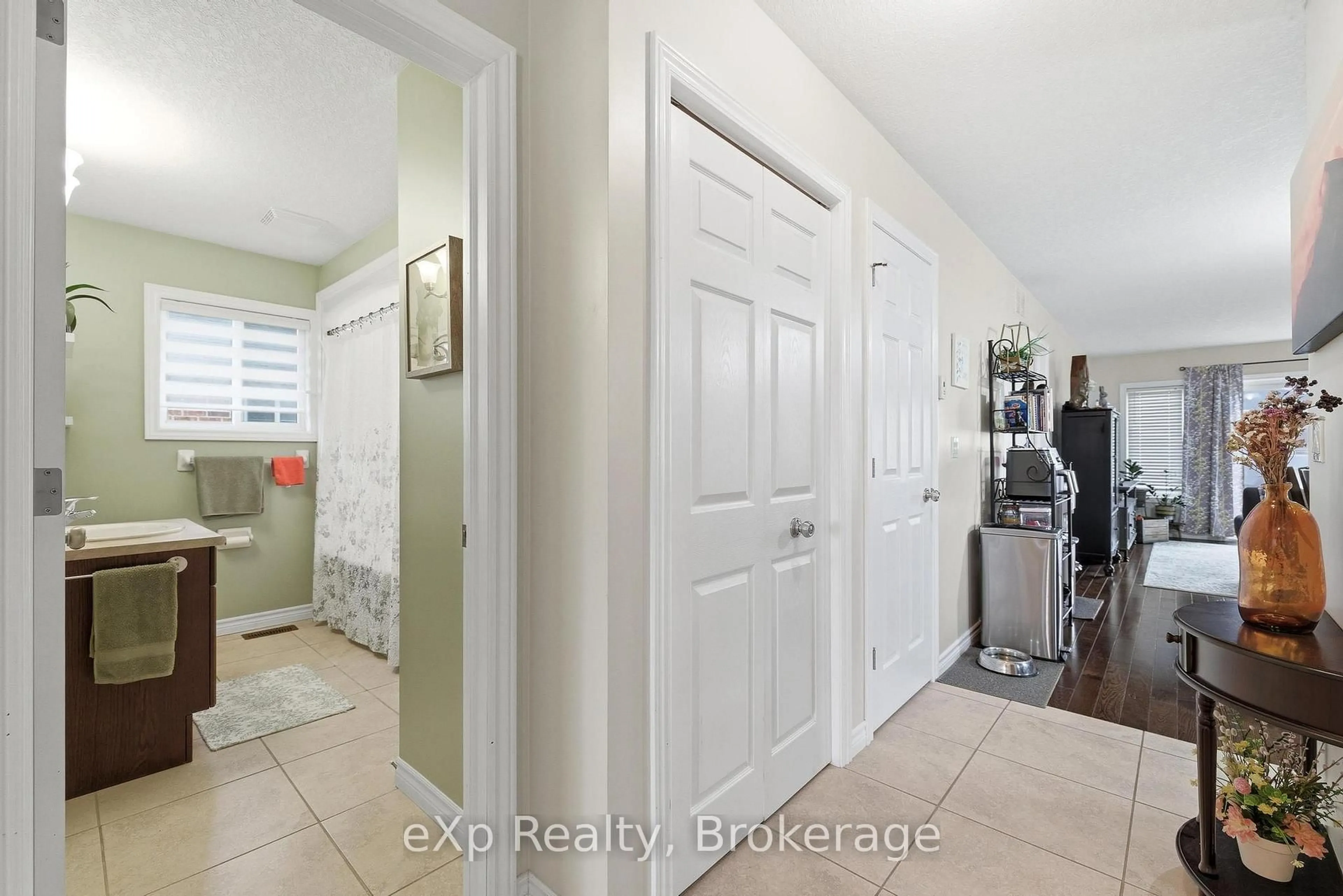 Indoor entryway for 495 Danby St, North Perth Ontario N4W 0A5