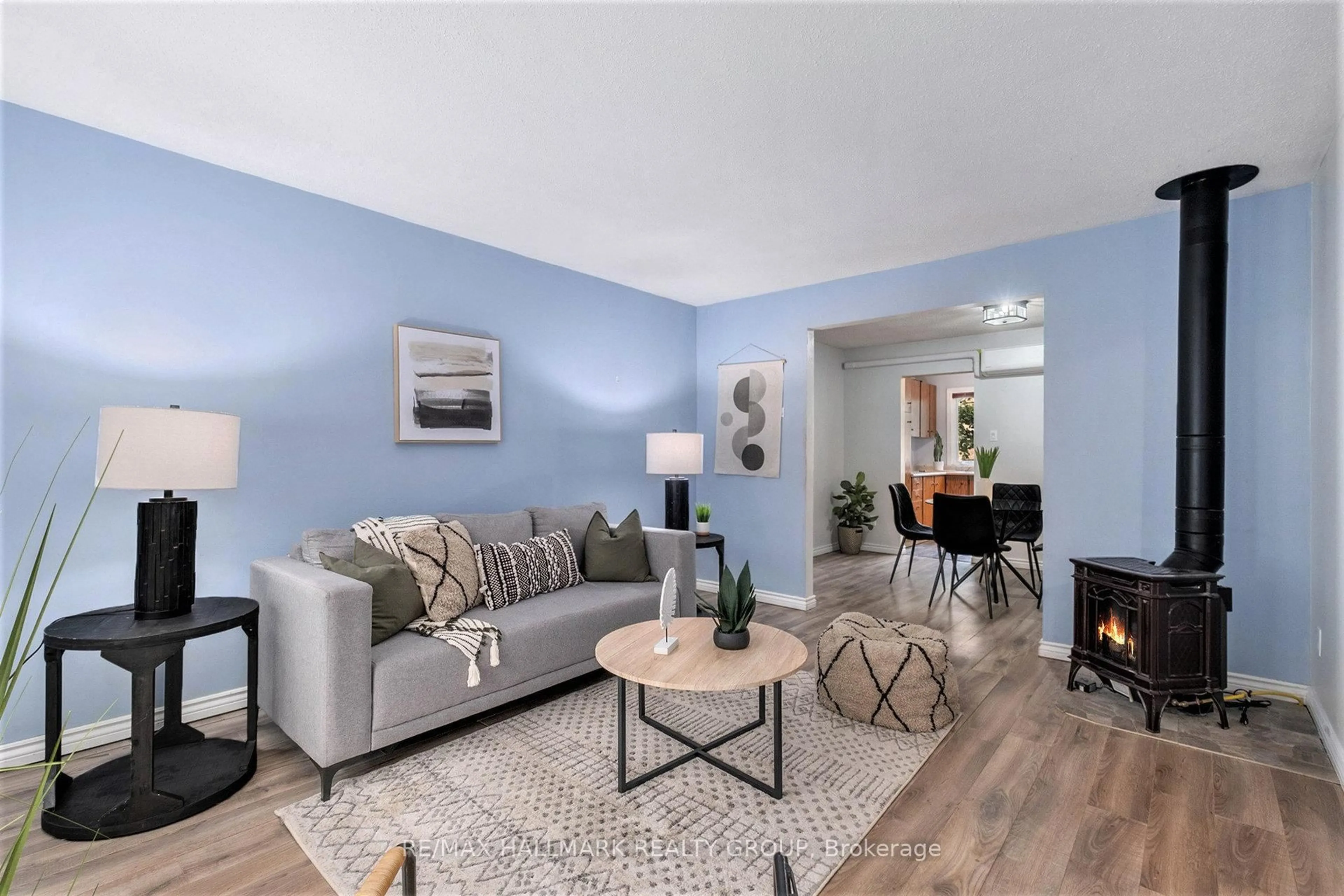 Living room with furniture, unknown for 3691 Albion Rd #23, Ottawa Ontario K1T 1P2