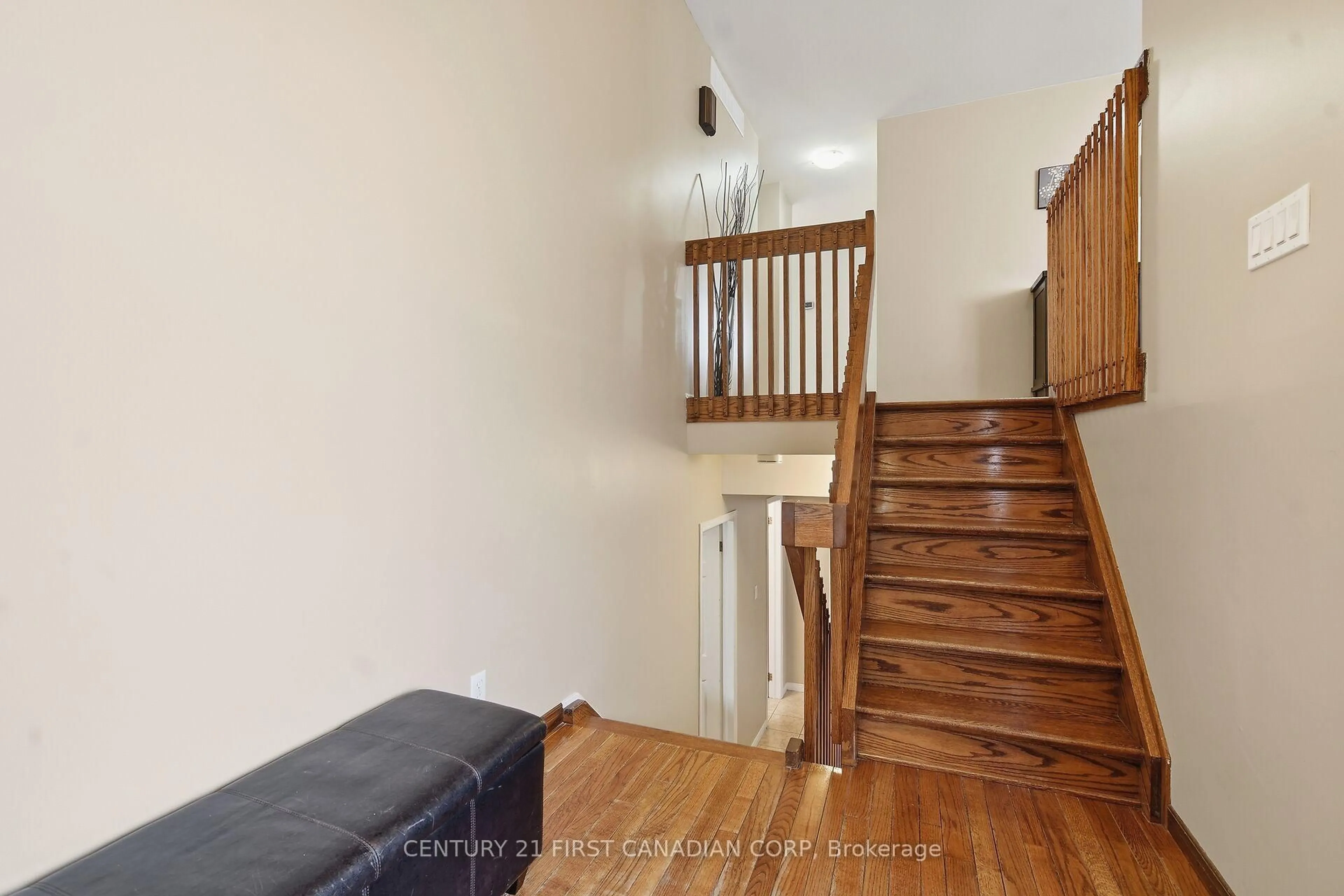 Unknown for 87 Grieve Pl, London South Ontario N6E 3C9