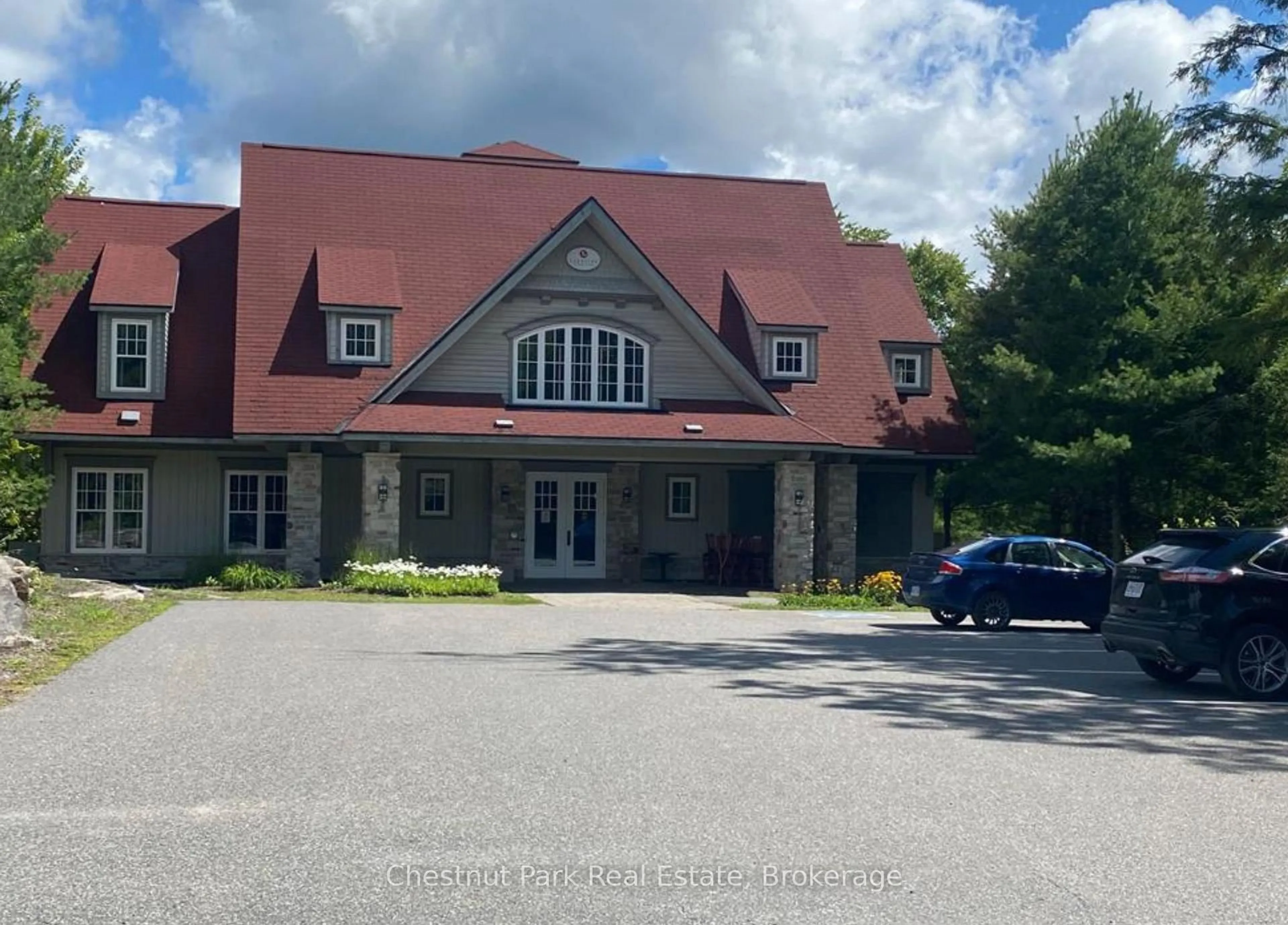 Unknown for 201 Glen Abbey Way, Seguin Ontario P2A 2W8