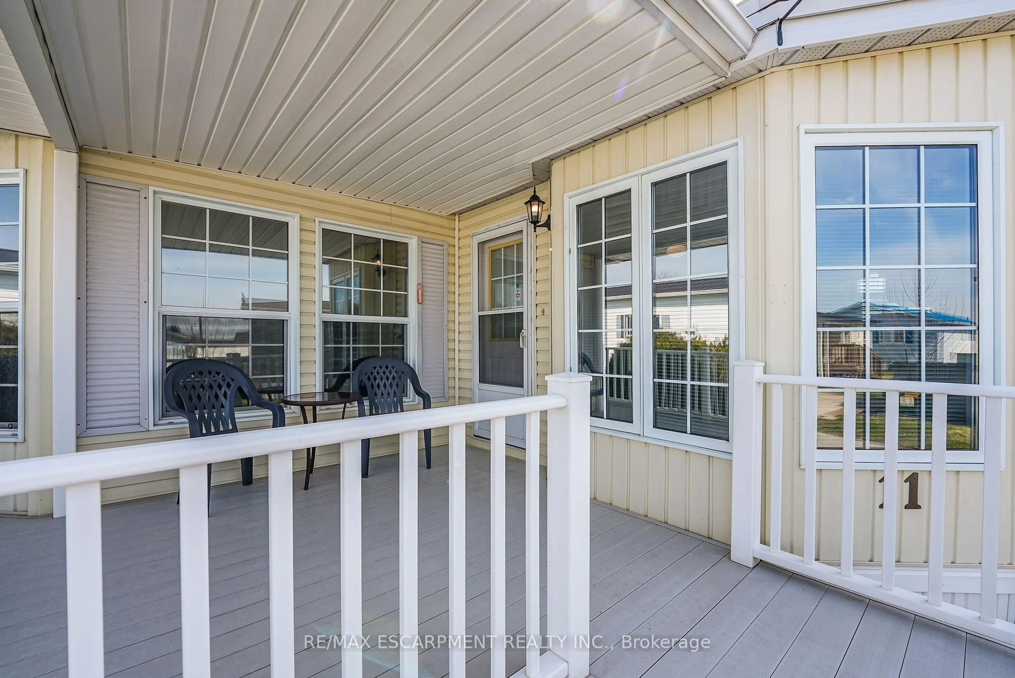 Patio, water/lake/river/ocean view for 3033 Townline Rd #11, Fort Erie Ontario L0S 1S1