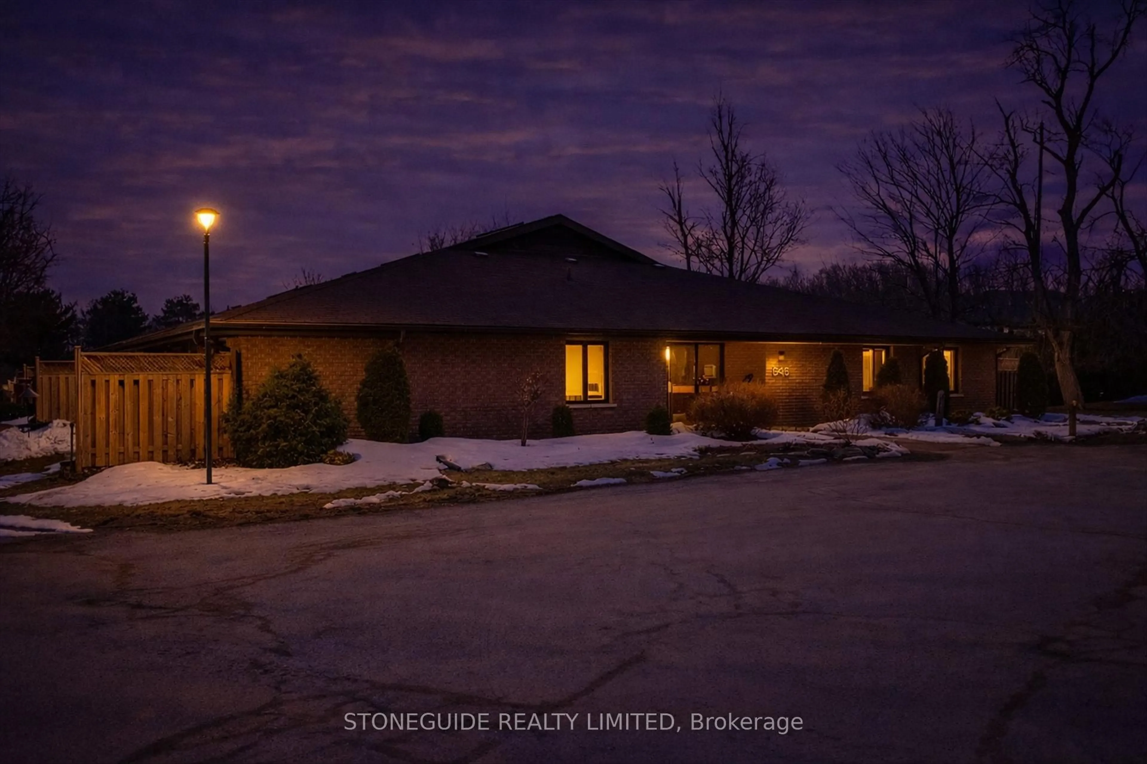 Unknown for 645 Whitaker St #1, Peterborough Ontario K9H 7L5