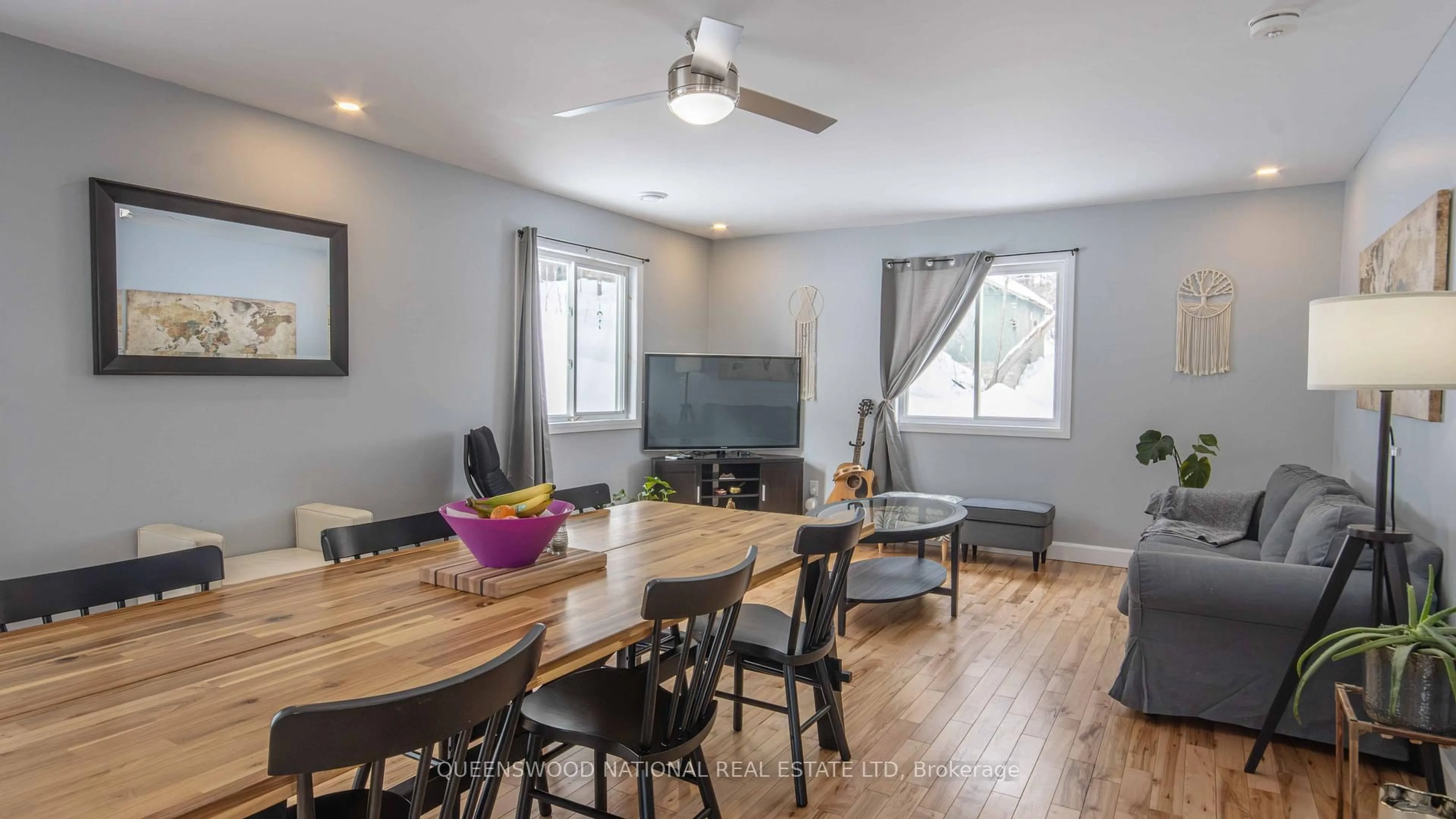 Dining room, wood/laminate floor for 99 Inglis St, Barry's Bay Ontario K0J 1B0