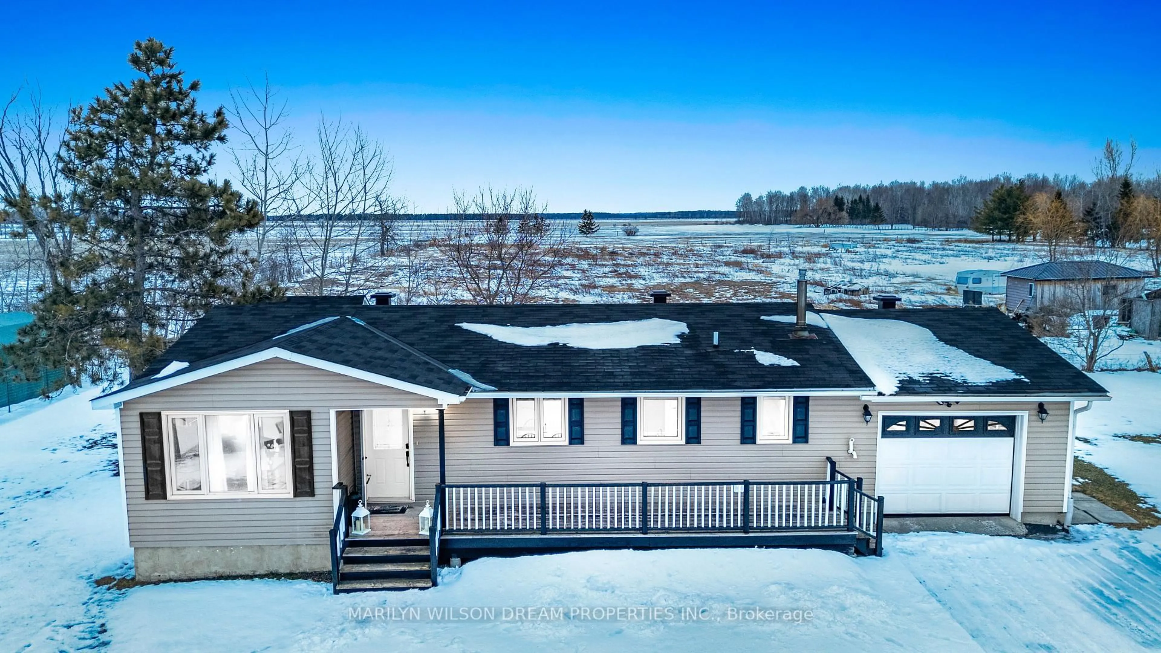A pic from outside/outdoor area/front of a property/back of a property/a pic from drone, water/lake/river/ocean view for 1234 Kinburn Side Rd, Ottawa Ontario K0A 3M0