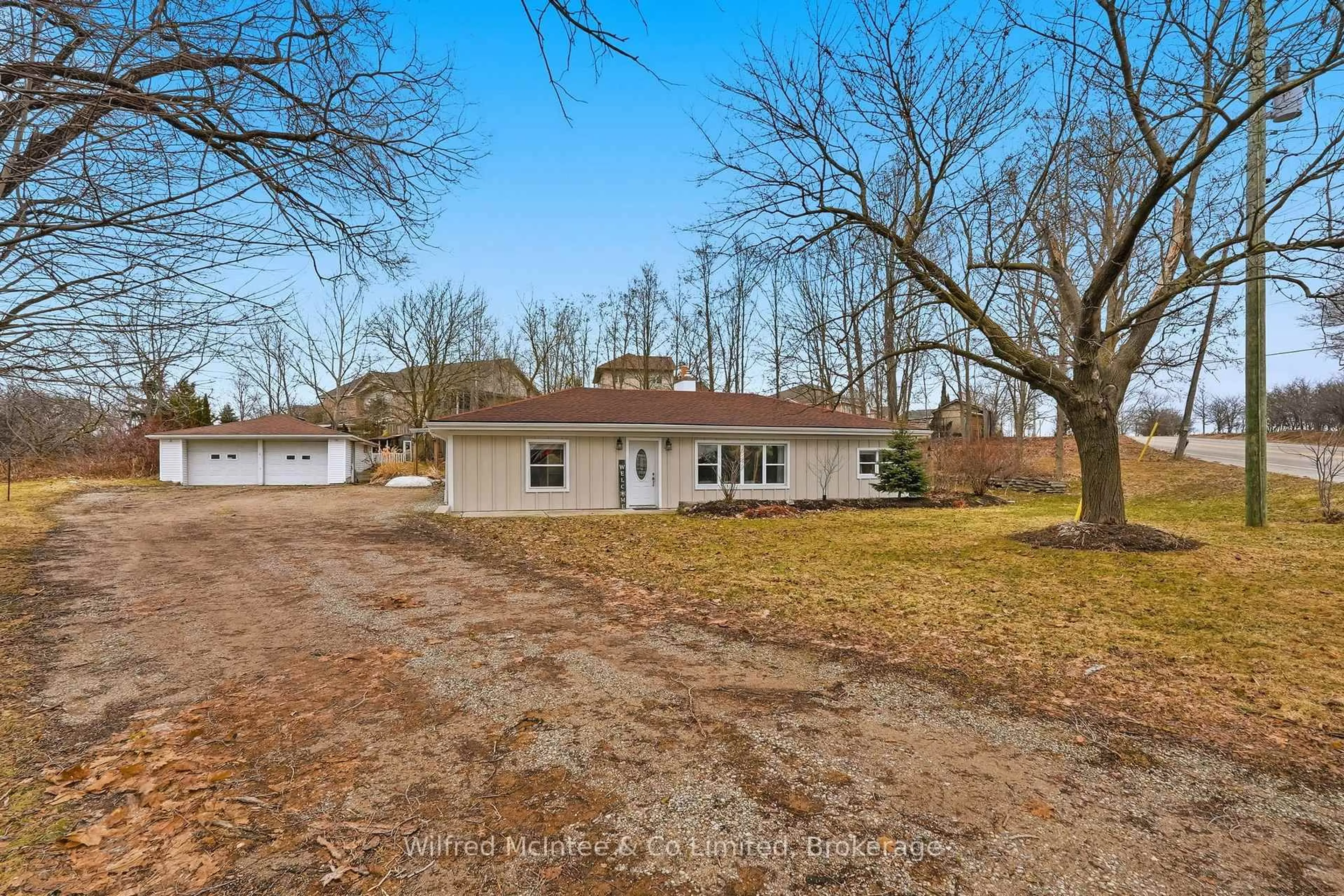 A pic from outside/outdoor area/front of a property/back of a property/a pic from drone, unknown for 2157 Gerber Rd, Wellesley Ontario N0B 2T0