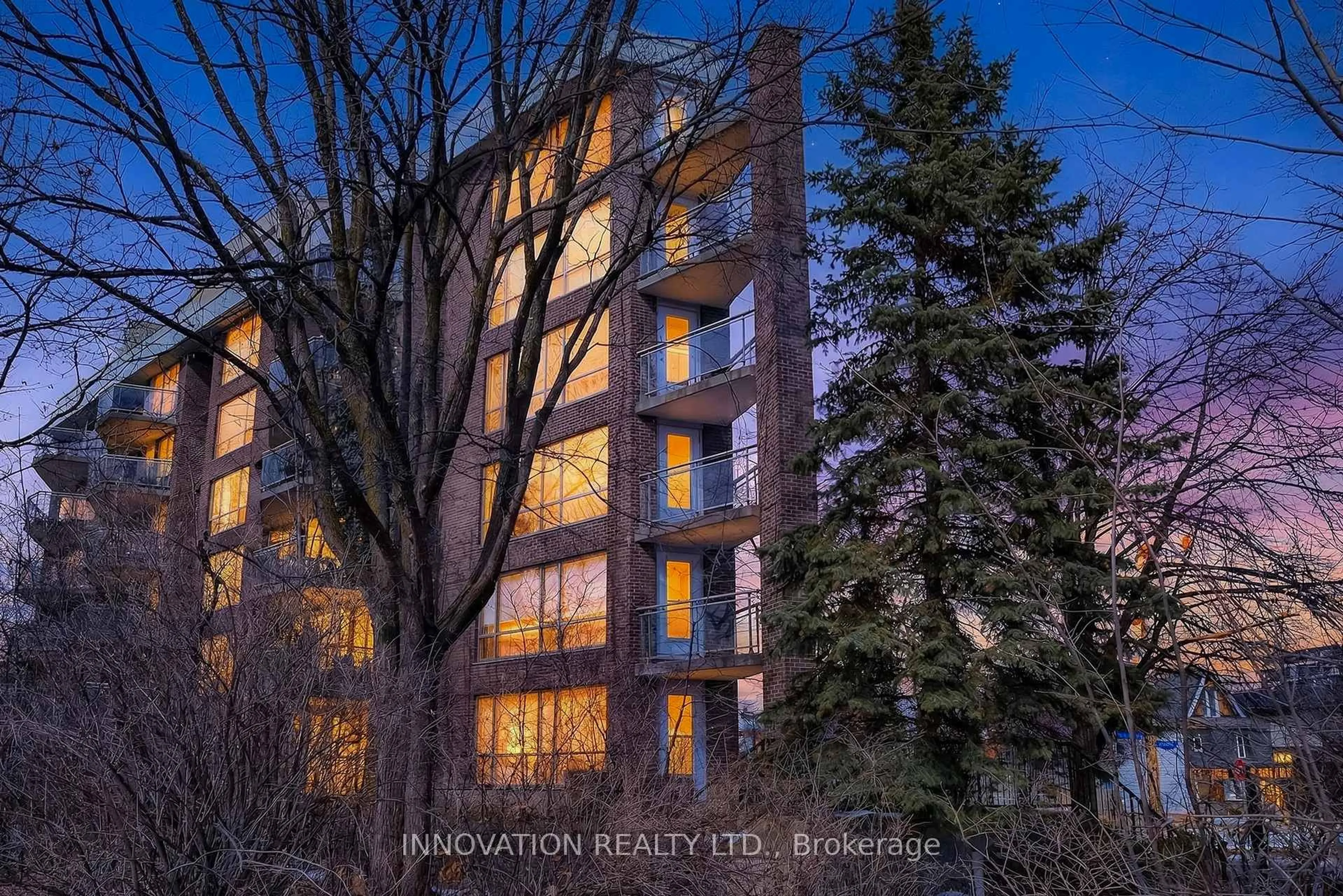 Unknown for 30 Charlevoix St #204, Ottawa Ontario K1L 8K5