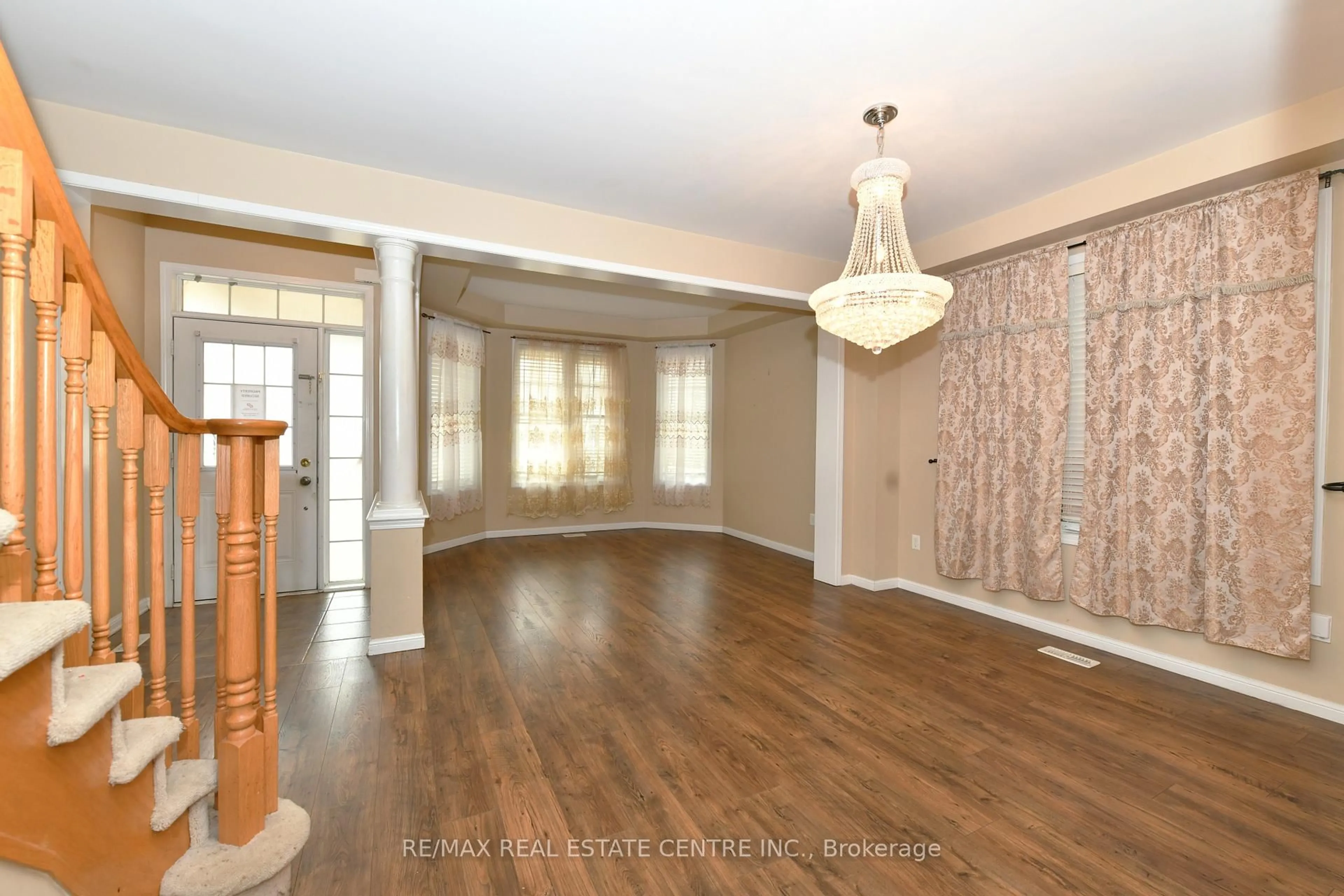 Unknown for 271 Baldwin Dr, Cambridge Ontario N3C 0B8