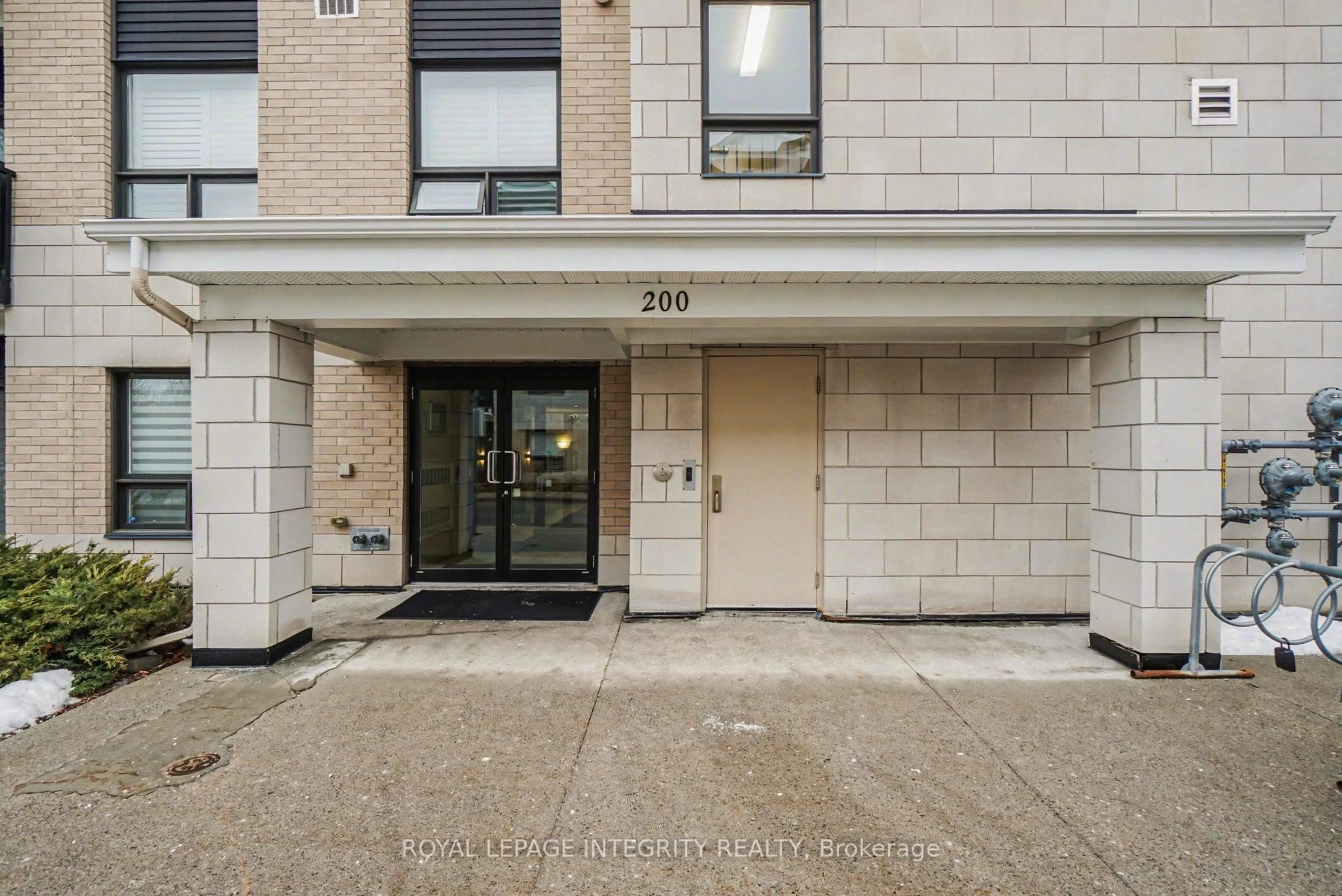 Unknown for 200 Winterfell Private #201, Ottawa Ontario K1G 4J1