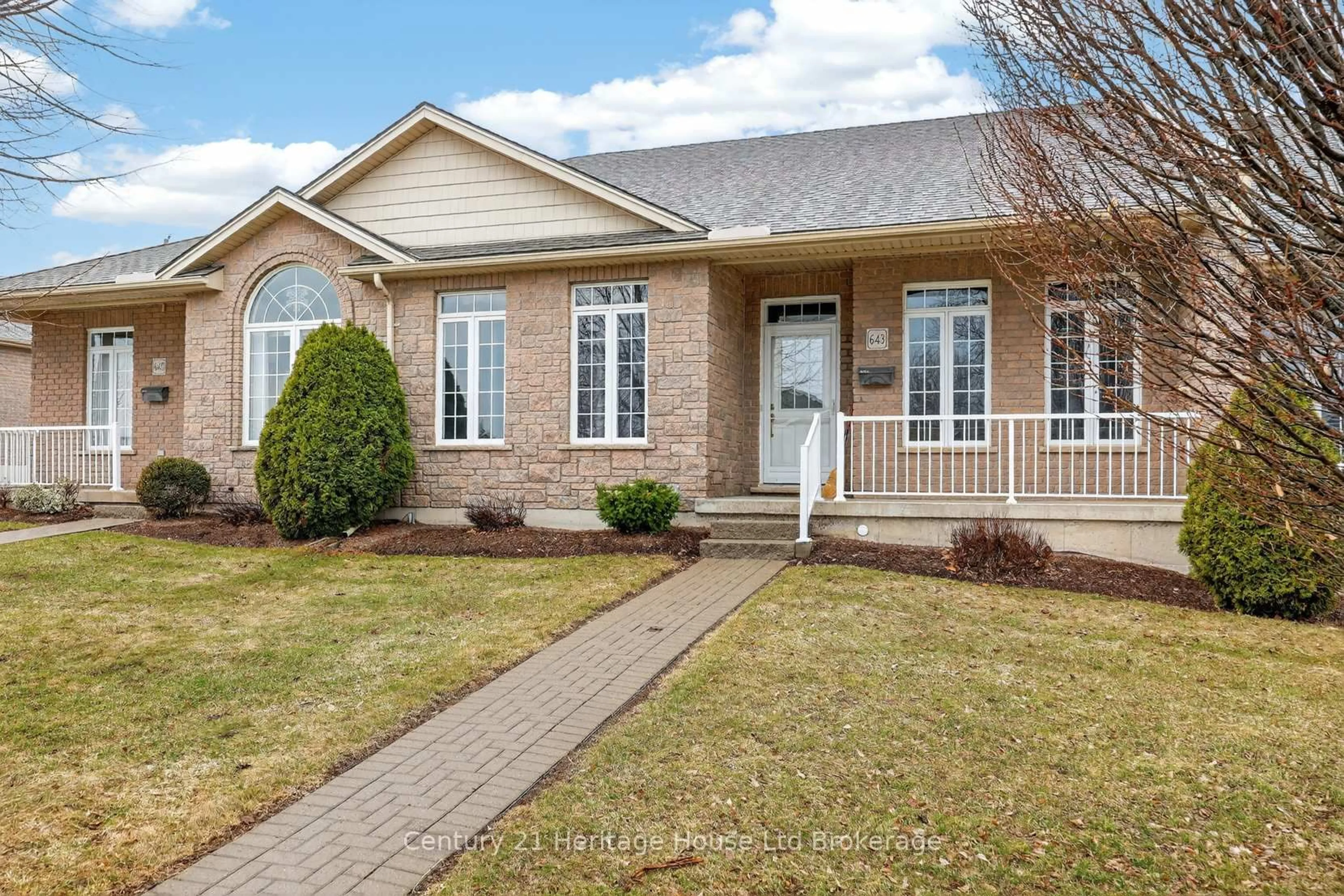 Home with brick exterior material, street for 643 Southwood Way, Woodstock Ontario N4S 9A6