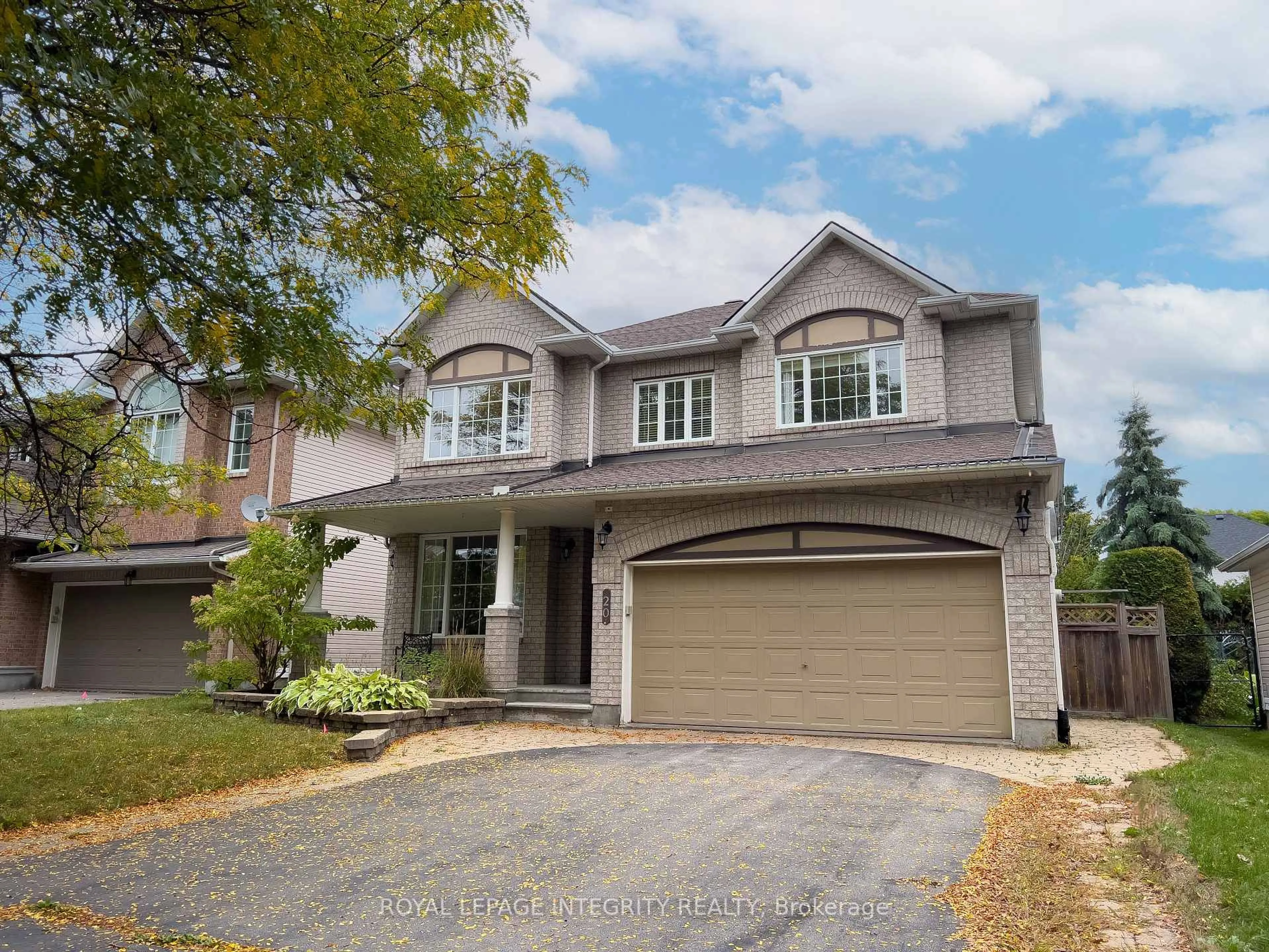 Home with brick exterior material, street for 20 FARMFIELD Cres, Ottawa Ontario K2M 2S9