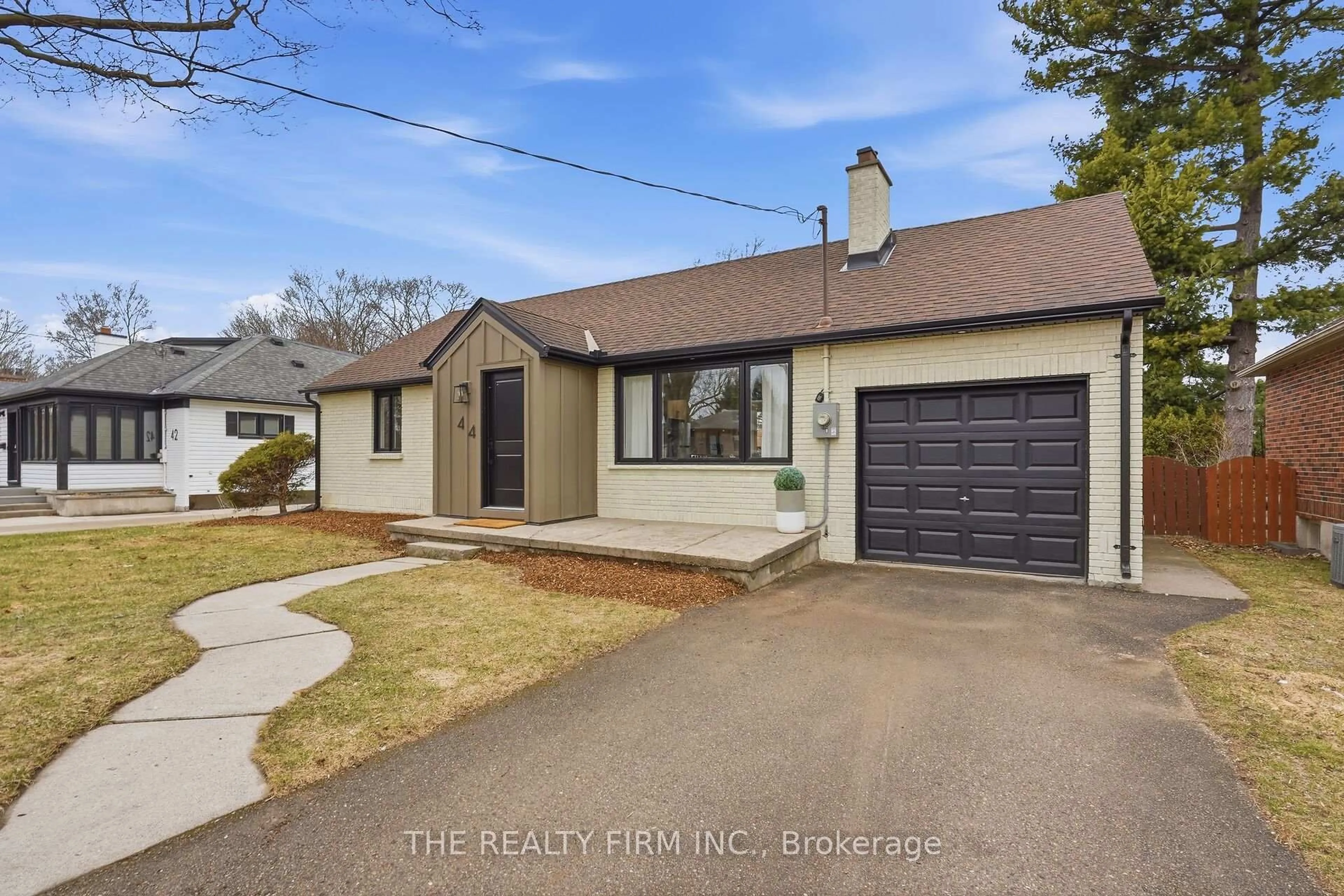 Home with brick exterior material, street for 44 David St, London South Ontario N6P 1B3