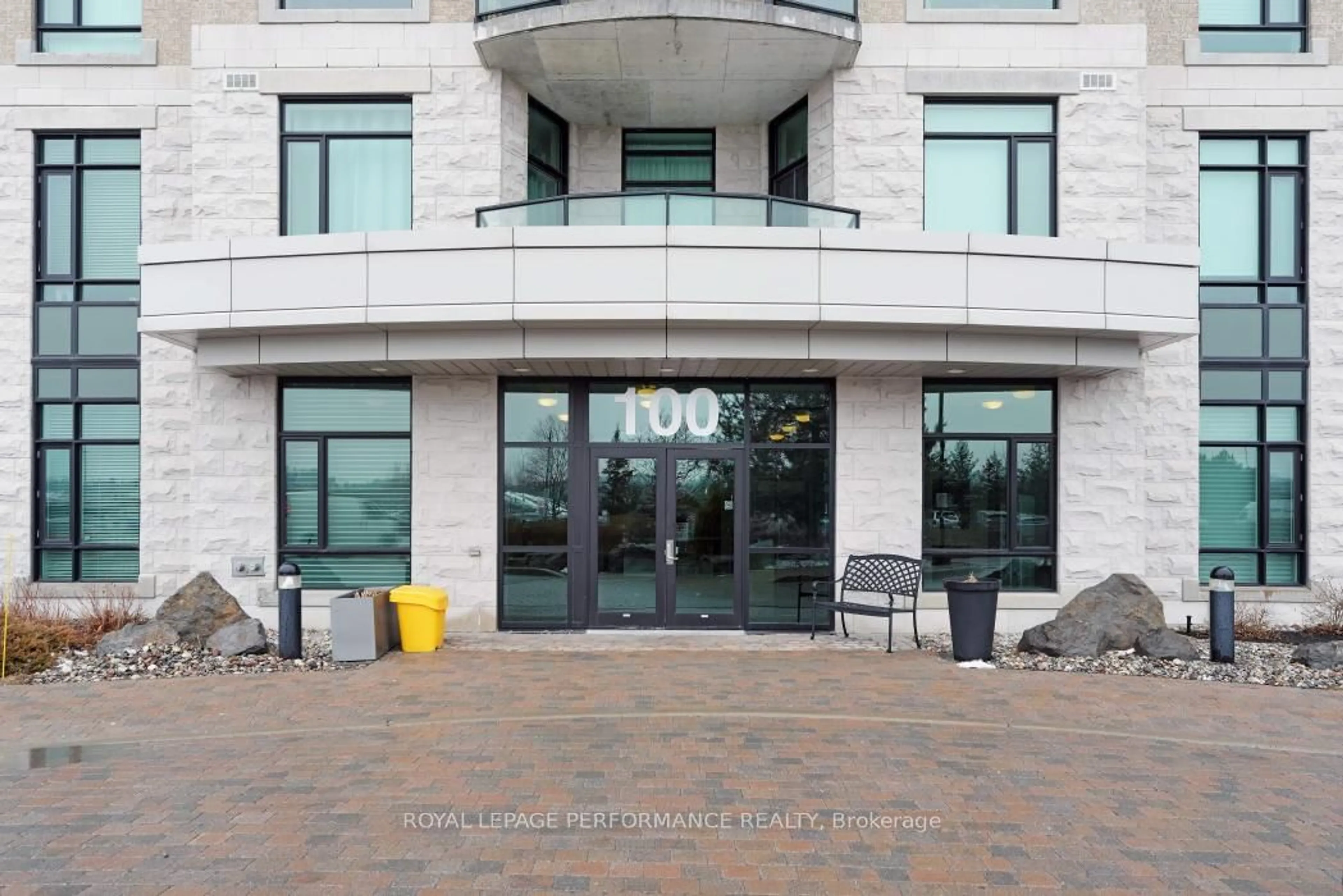 Indoor foyer for 100 Inlet Private #1401, Ottawa Ontario K4A 0S8