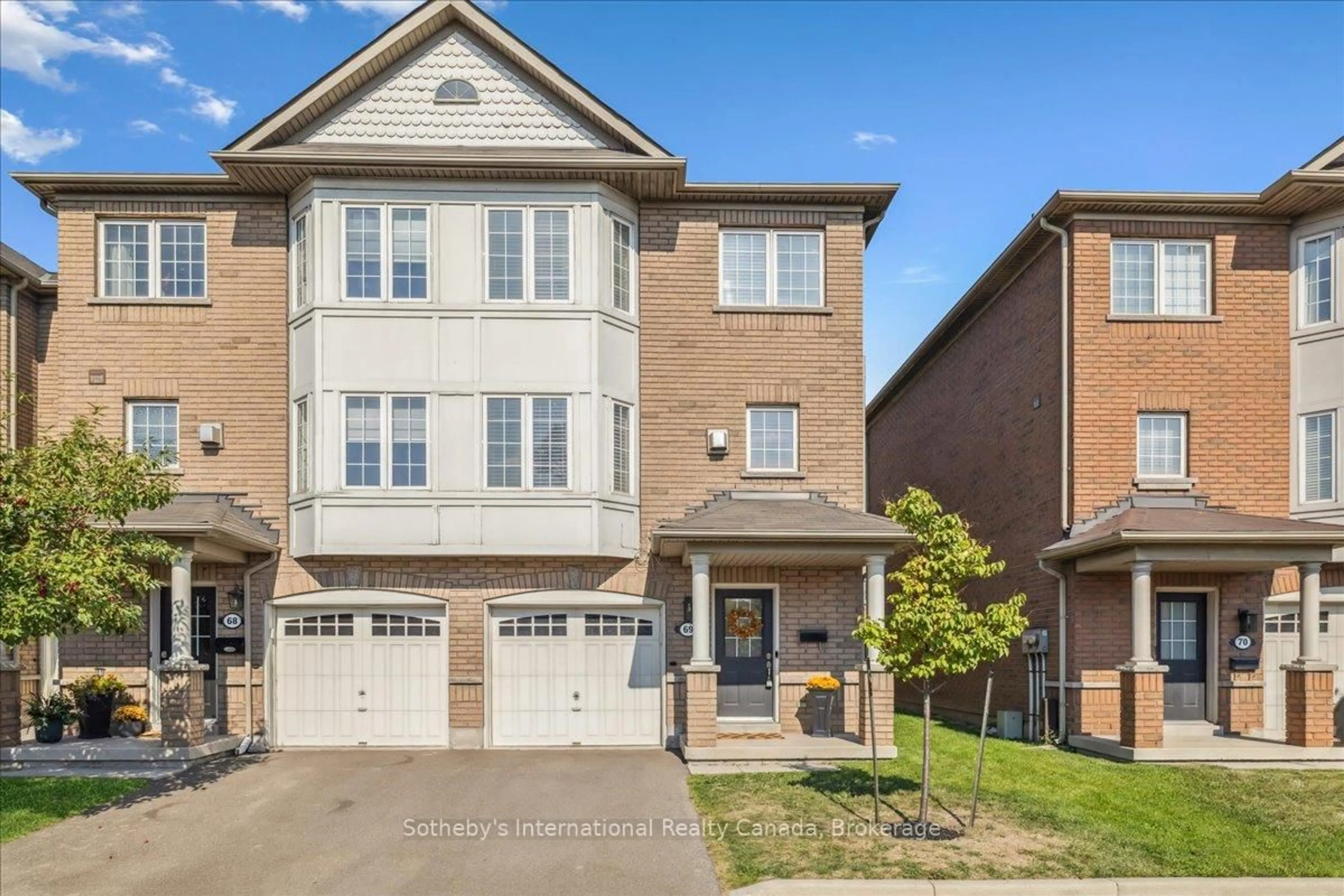 Home with brick exterior material, street for 470 Beach Blvd #69, Hamilton Ontario L8H 6X2