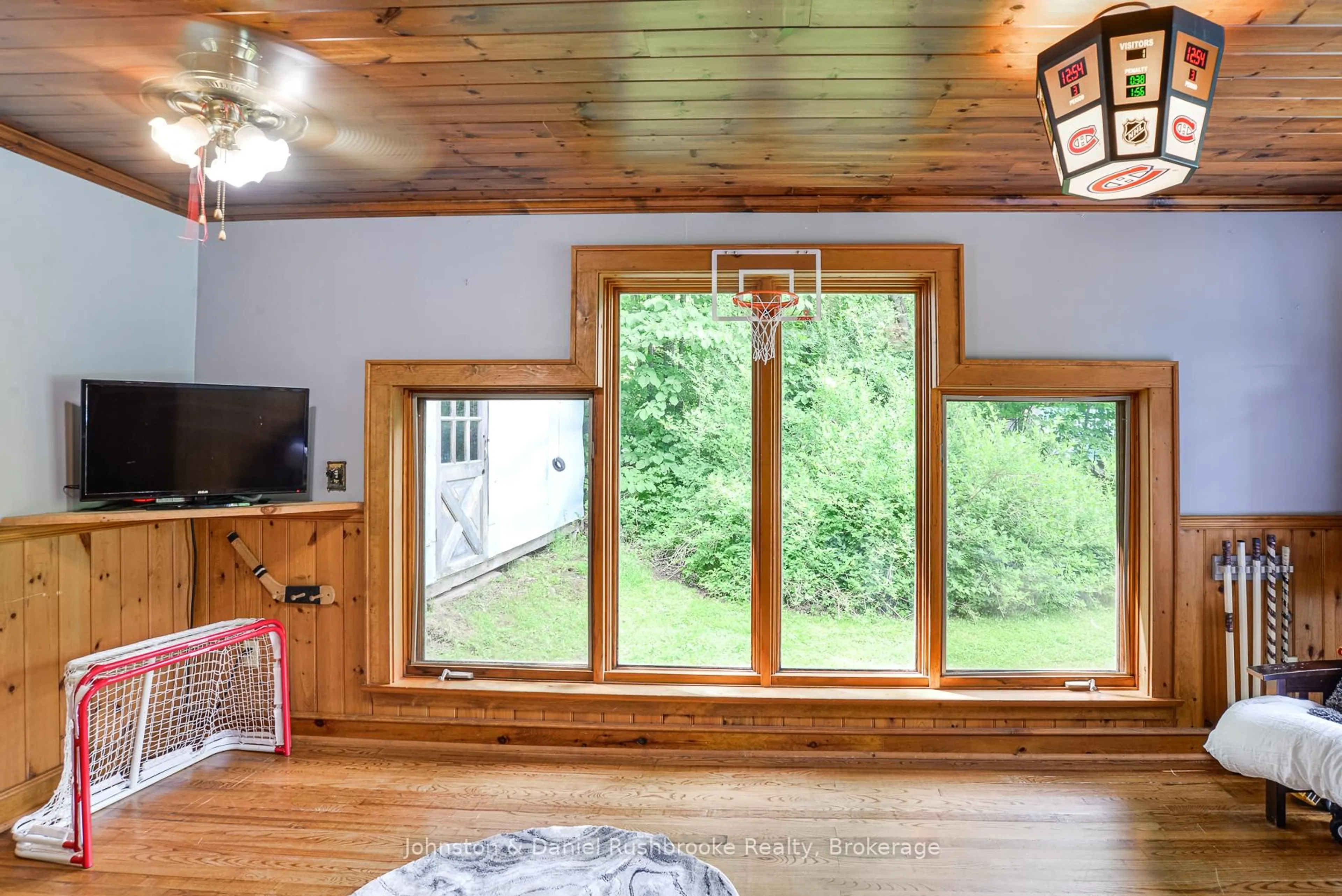 Unknown for 1658 HOUSEY'S RAPIDS Rd, Gravenhurst Ontario P1P 1R3