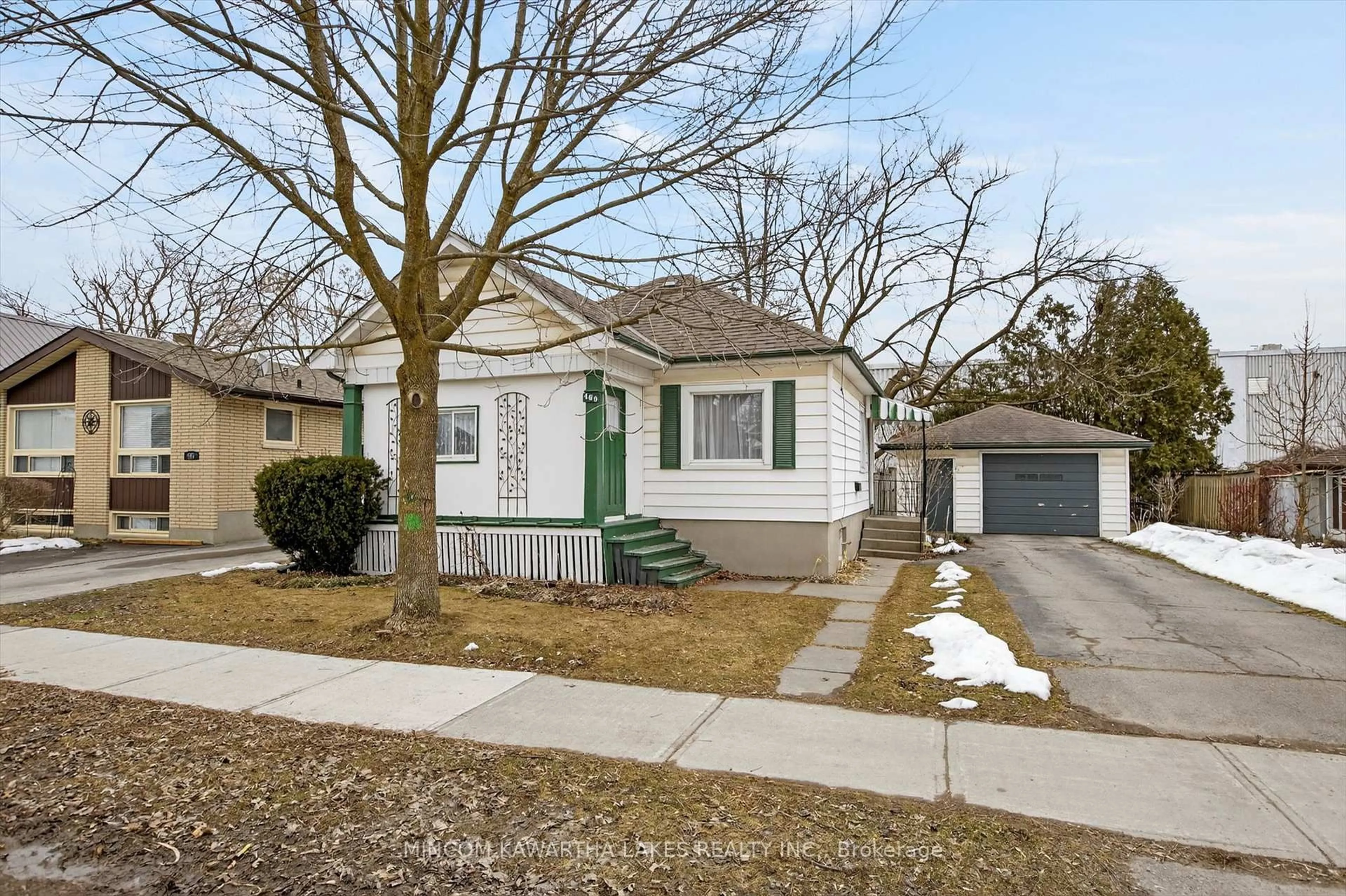 Home with vinyl exterior material, street for 469 Edison Ave, Peterborough Ontario K9J 4G4