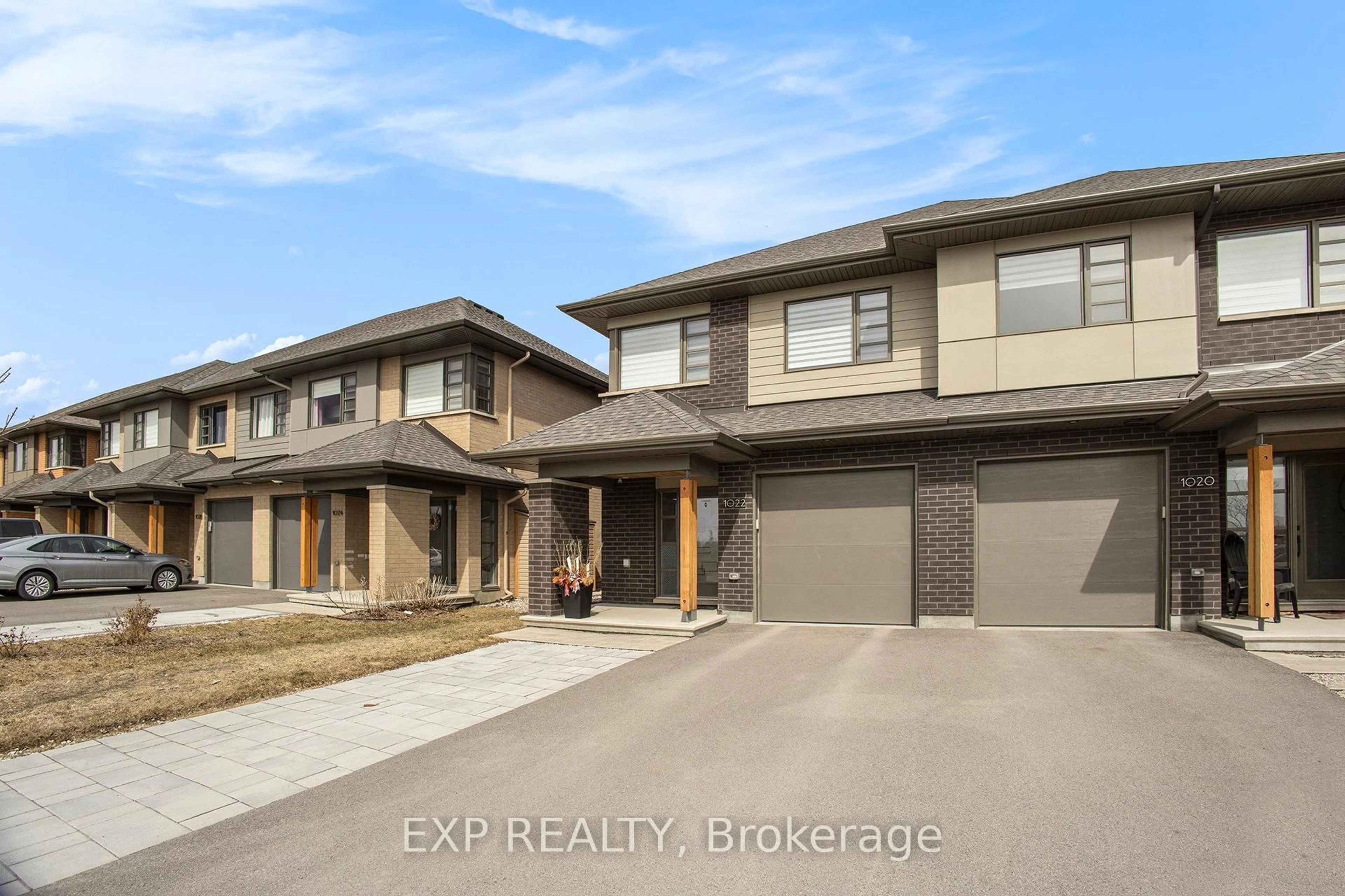 Unknown for 1022 Lunar Glow Cres, Ottawa Ontario K4M 0J9