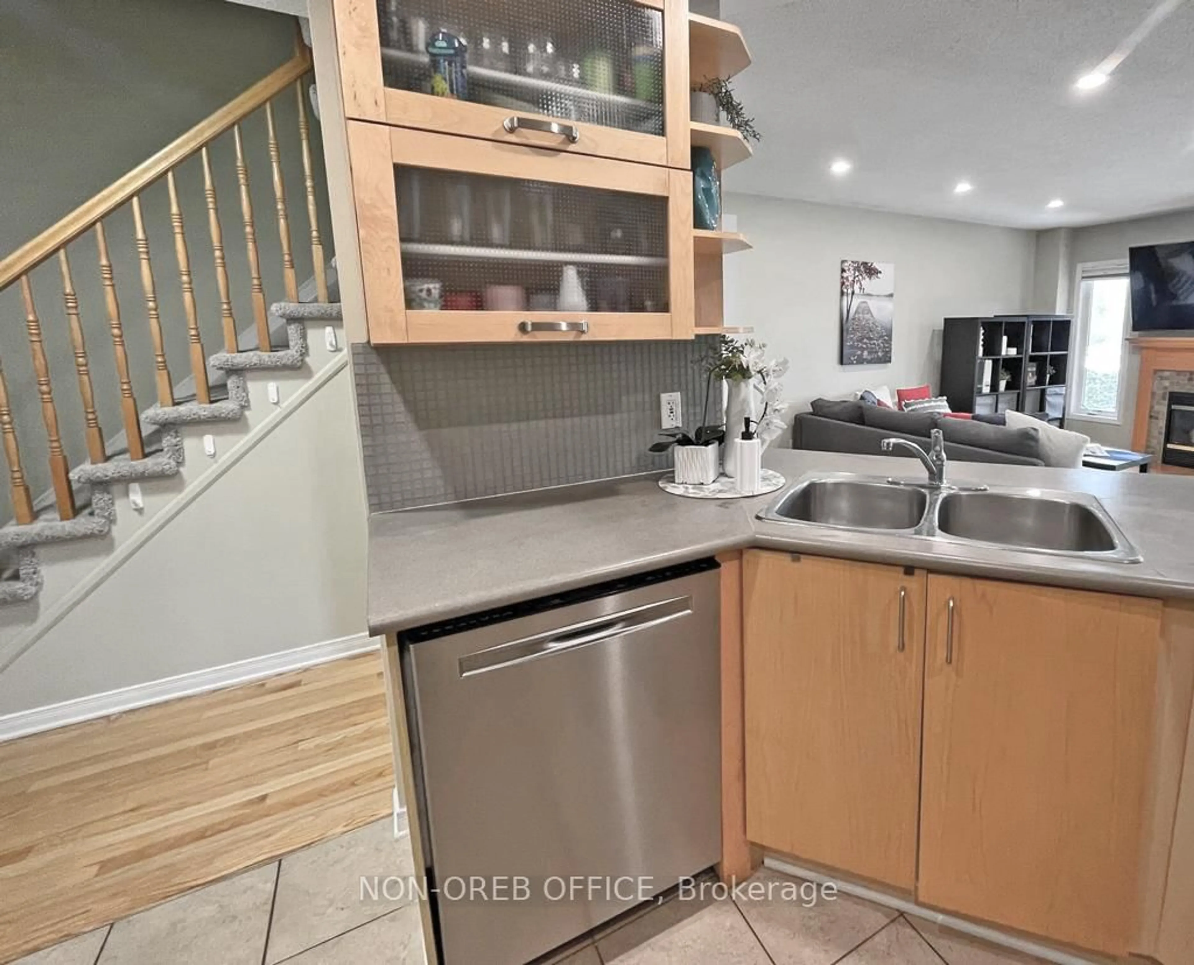 Open concept kitchen, unknown for 105 TALL OAK Private, Ottawa Ontario K1G 6T3