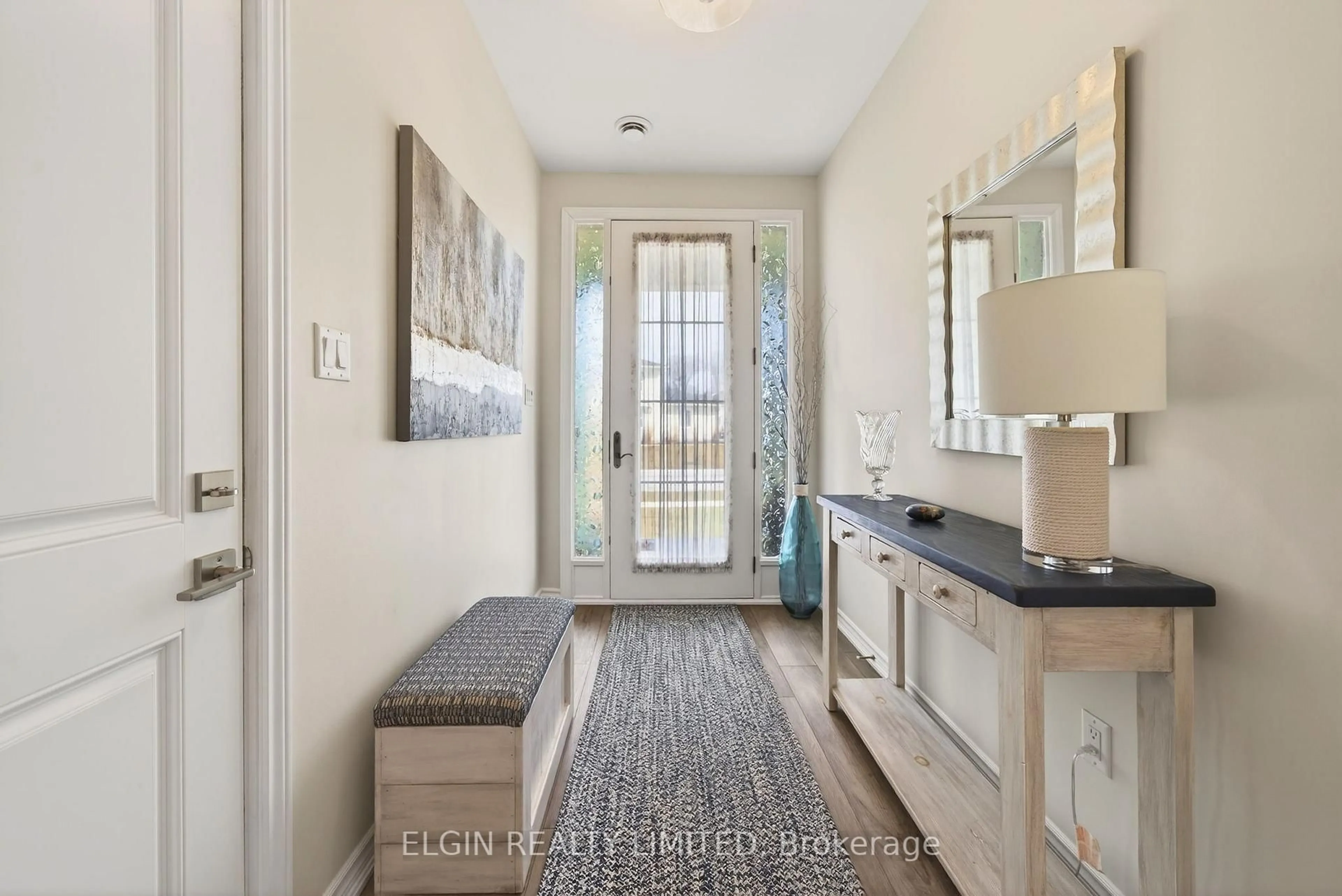 Indoor entryway for 30 Regatta Way, Central Elgin Ontario N5L 0B6