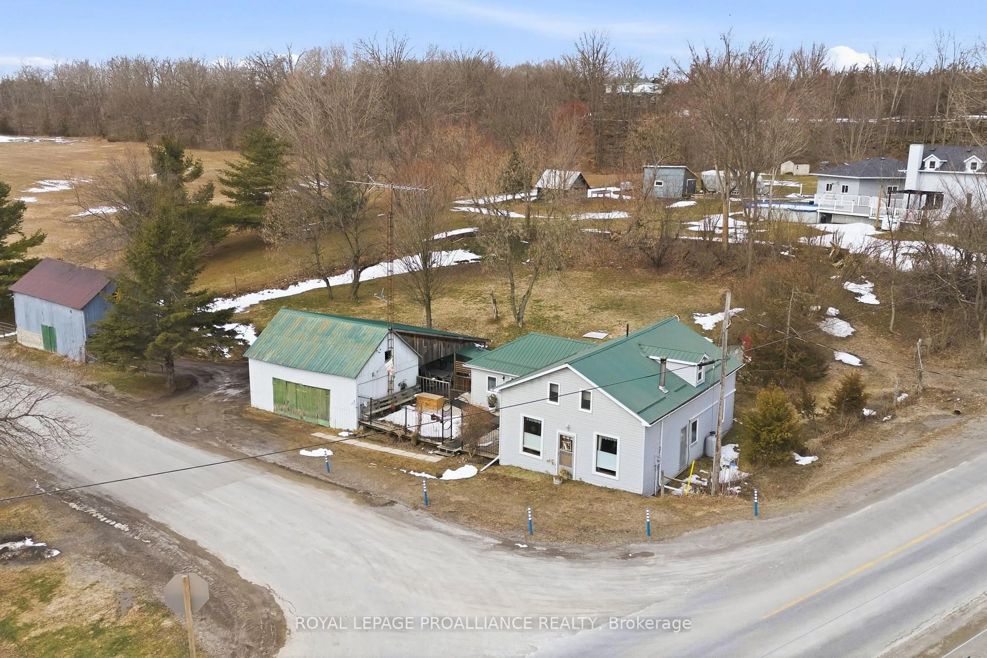 A pic from outside/outdoor area/front of a property/back of a property/a pic from drone, unknown for 2227 DESERONTO Rd, Shannonville Ontario K0K 2N0