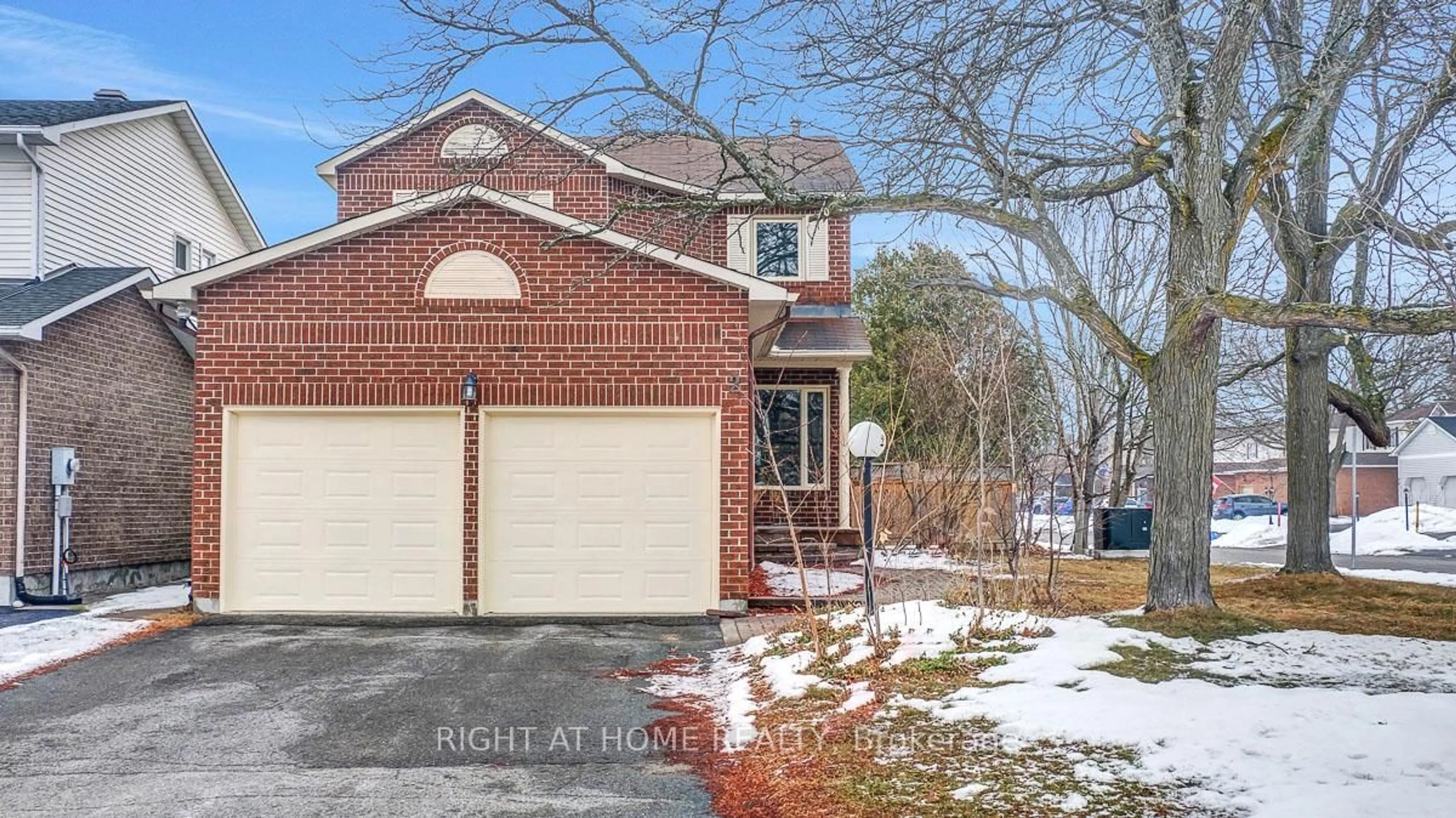 Home with brick exterior material, street for 2 Chickasaw Cres, Kanata Ontario K2M 1M3
