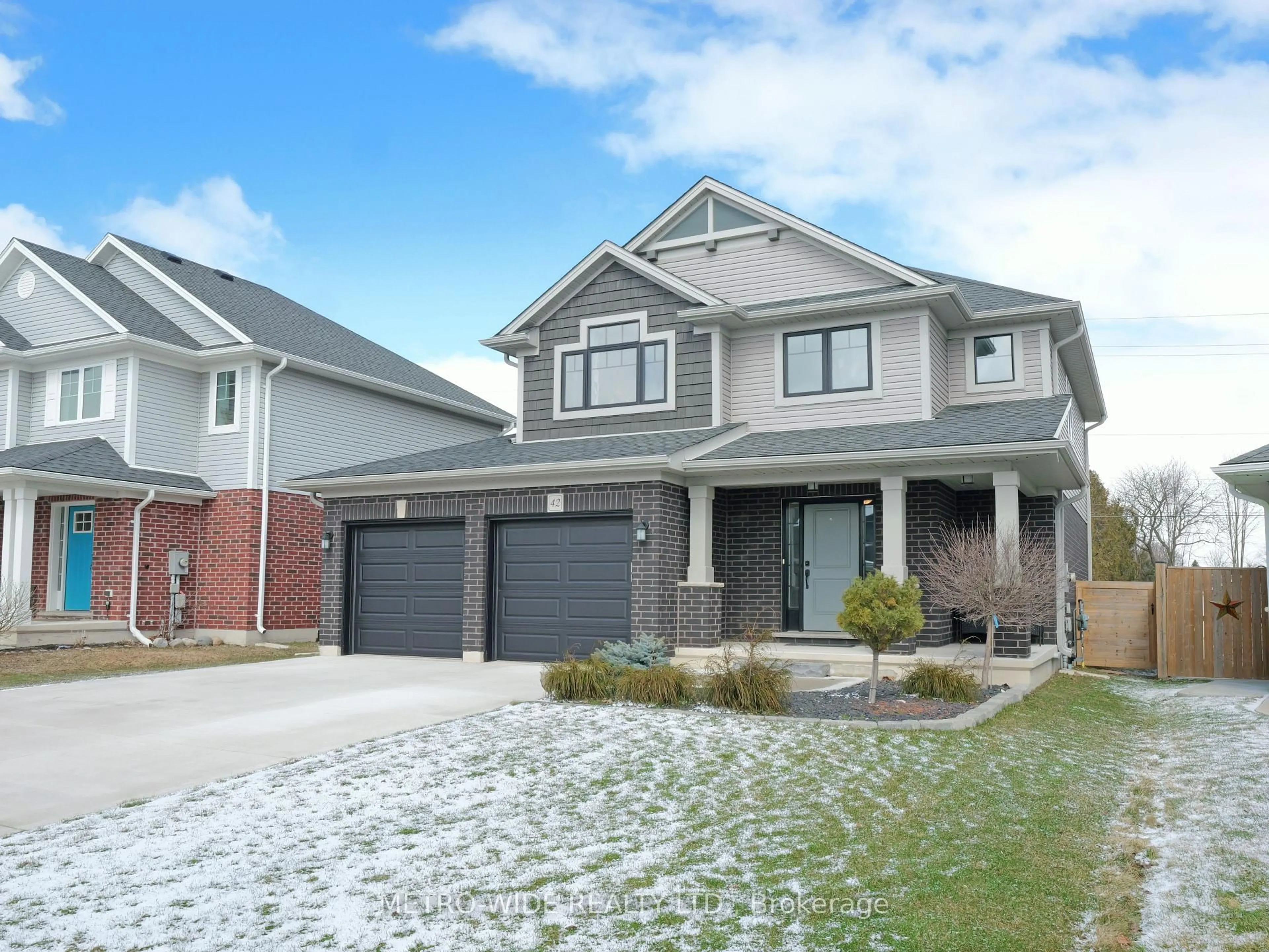 Home with brick exterior material, street for 42 Honey Bend, St. Thomas Ontario N5P 3S6