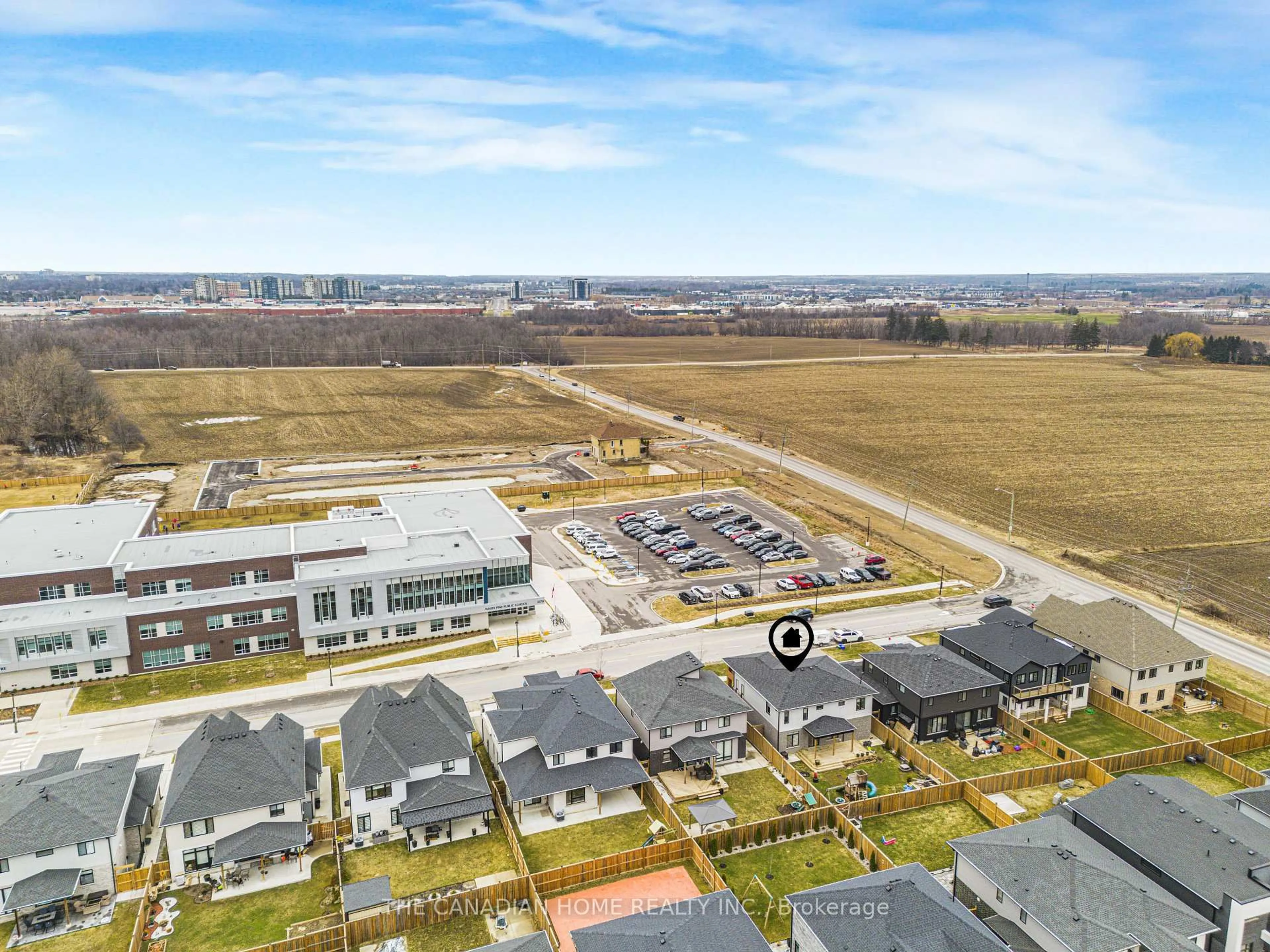 A pic from outside/outdoor area/front of a property/back of a property/a pic from drone, unknown for 3395 Regiment Rd, London South Ontario N6P 0H2