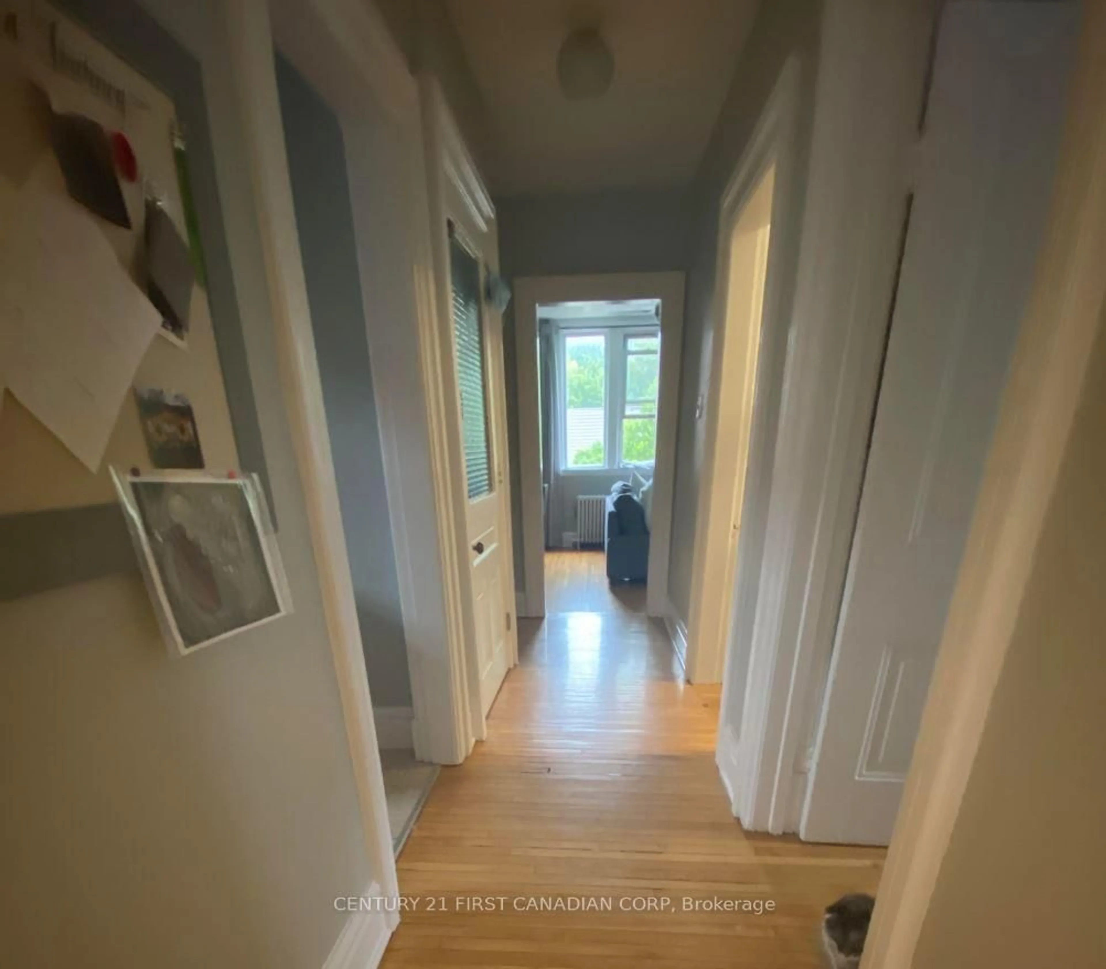 Unknown for 281 Hill St, London East Ontario N6B 1E1