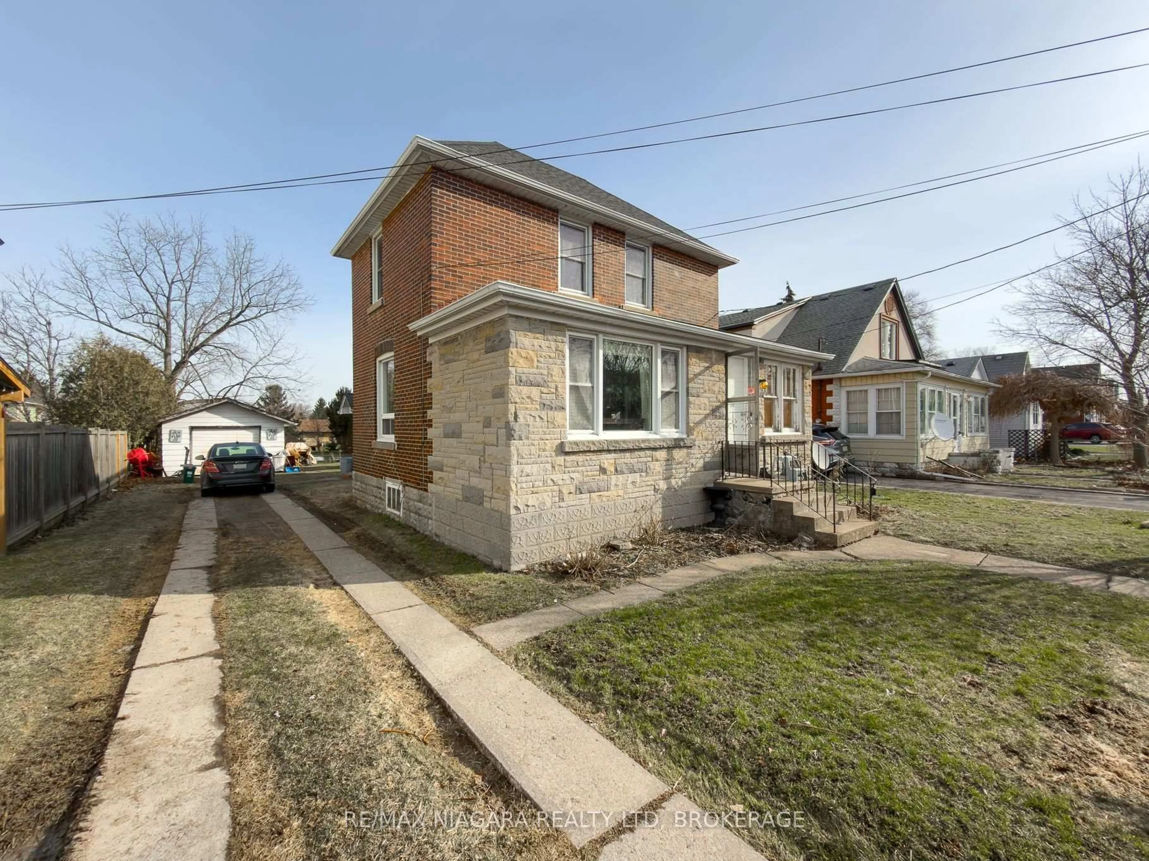 Home with brick exterior material, street for 268 Emerick Ave, Fort Erie Ontario L2A 2W5
