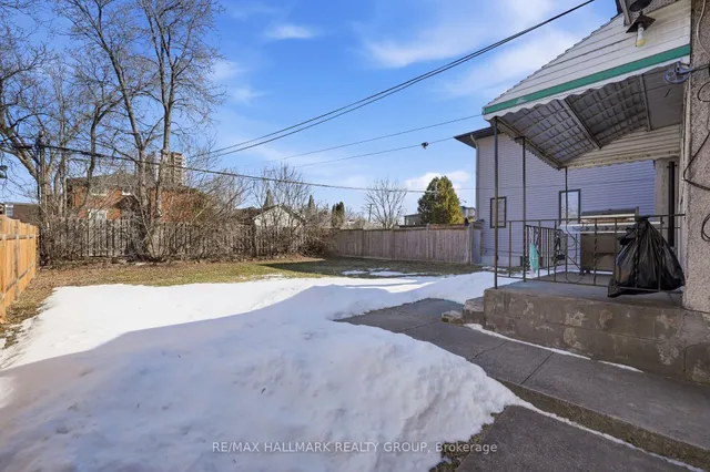 211 Columbus Ave, Ottawa 2