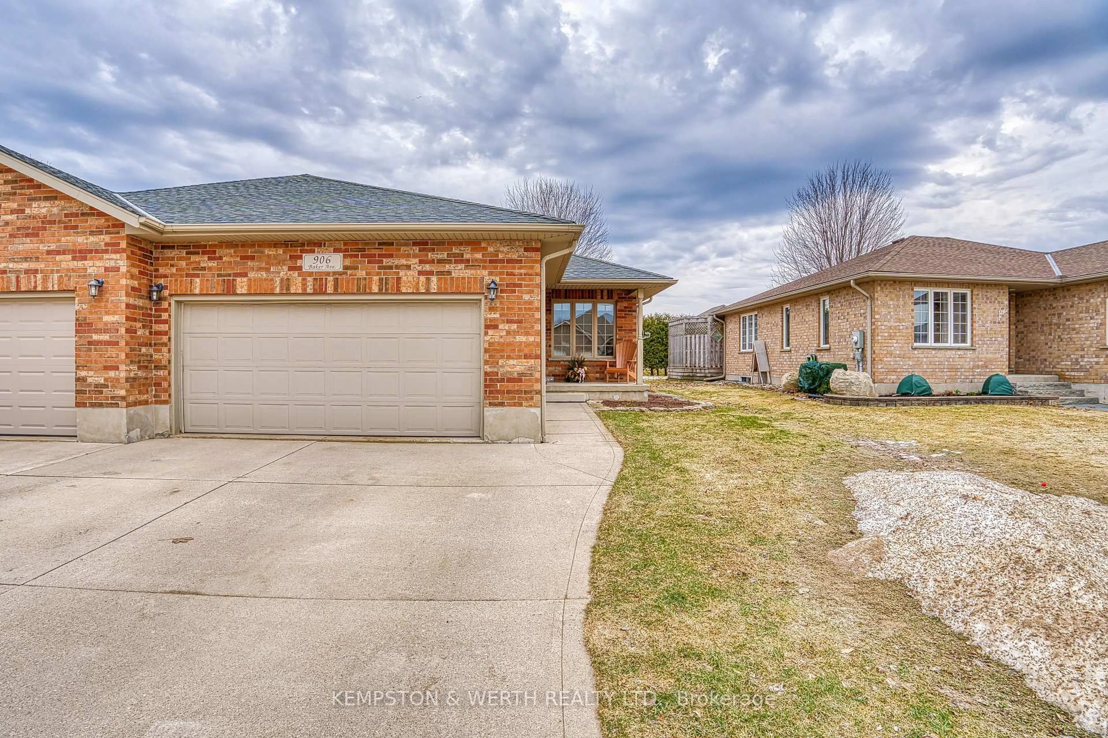 Home with brick exterior material, street for 906 Baker Ave, North Perth Ontario N4W 3V7