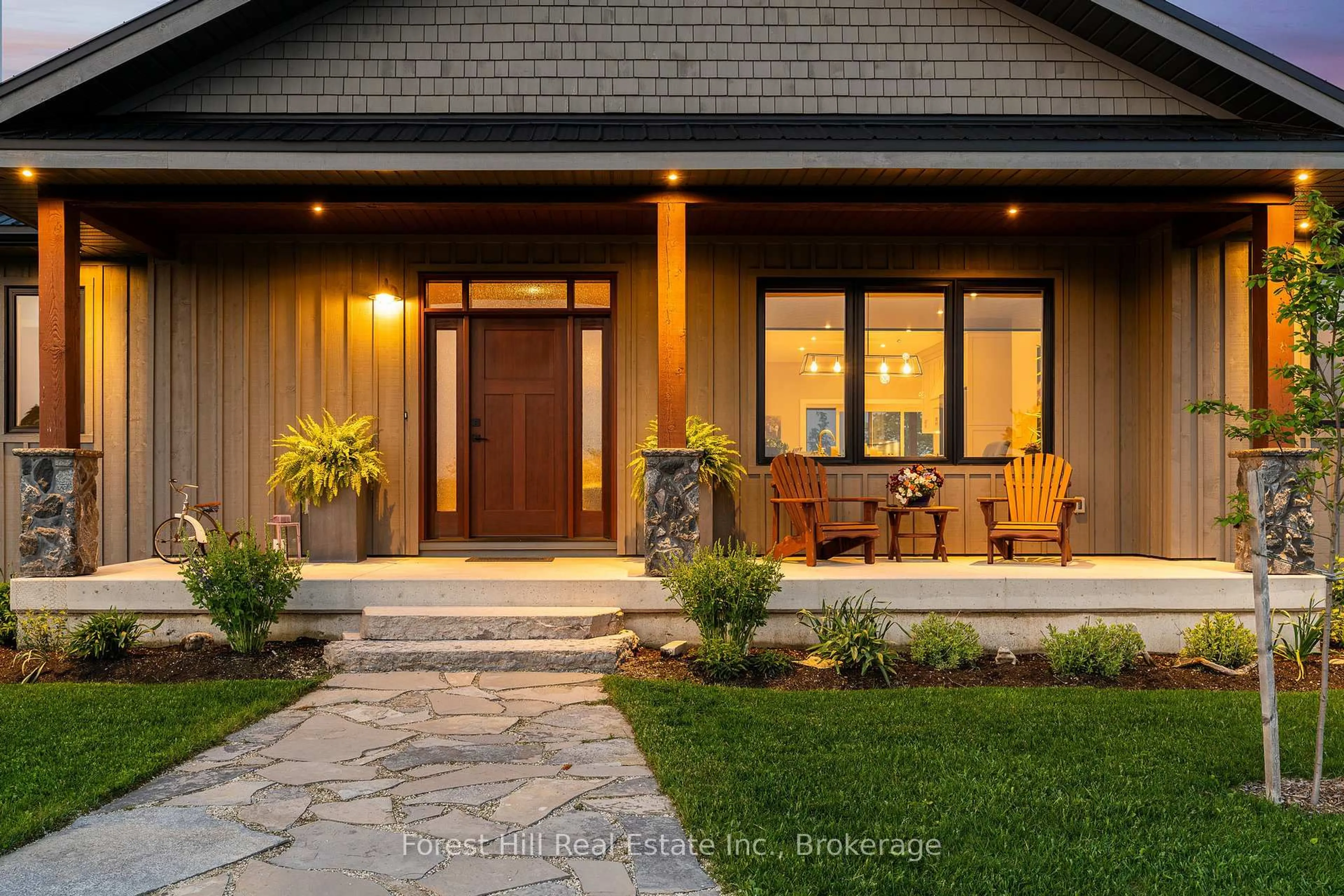 Indoor entryway for 240 Lookout Dr, West Grey Ontario N0C 1H0