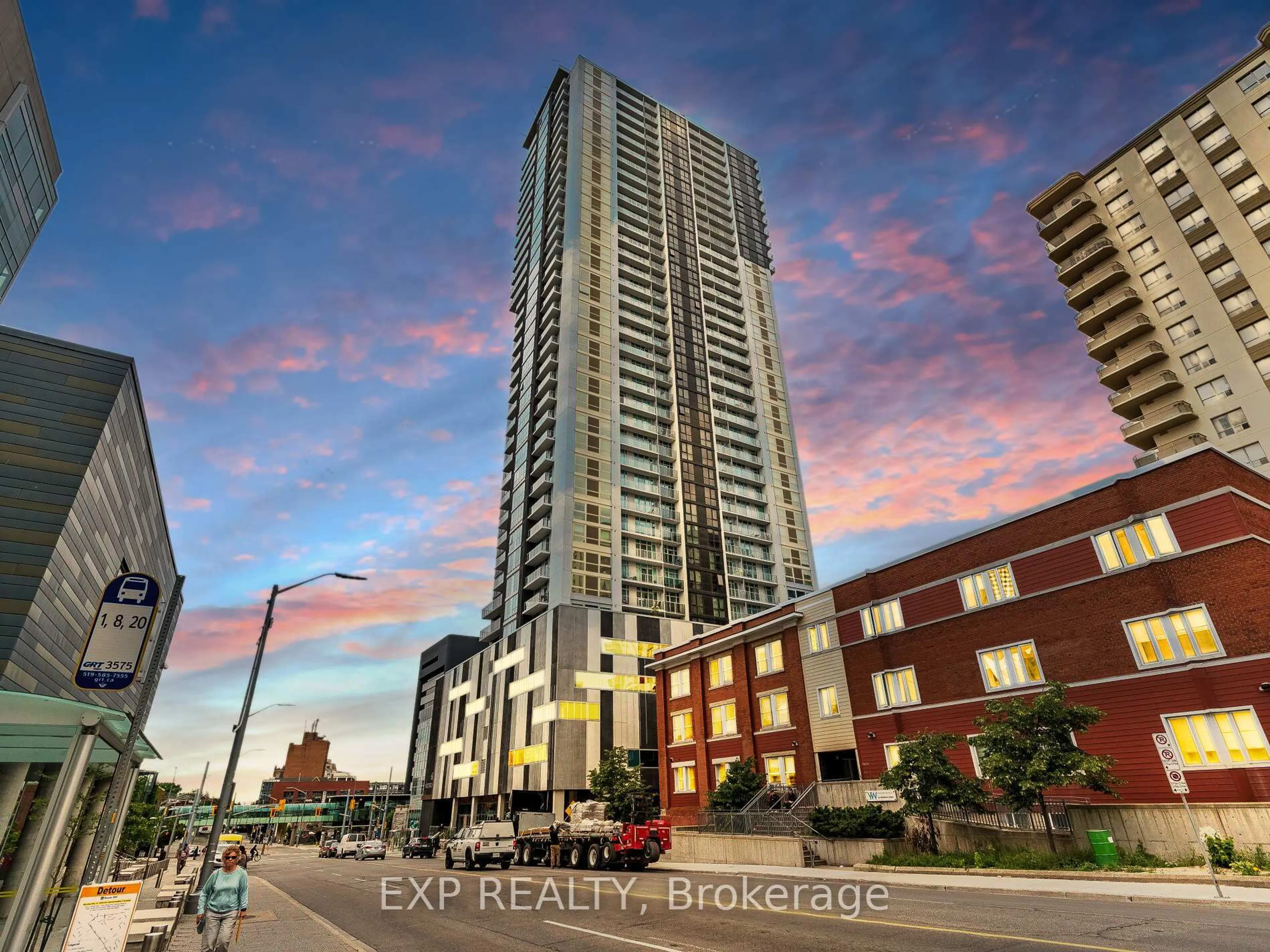 Unknown for 60 Frederick St #1010, Kitchener Ontario N2H 0C7