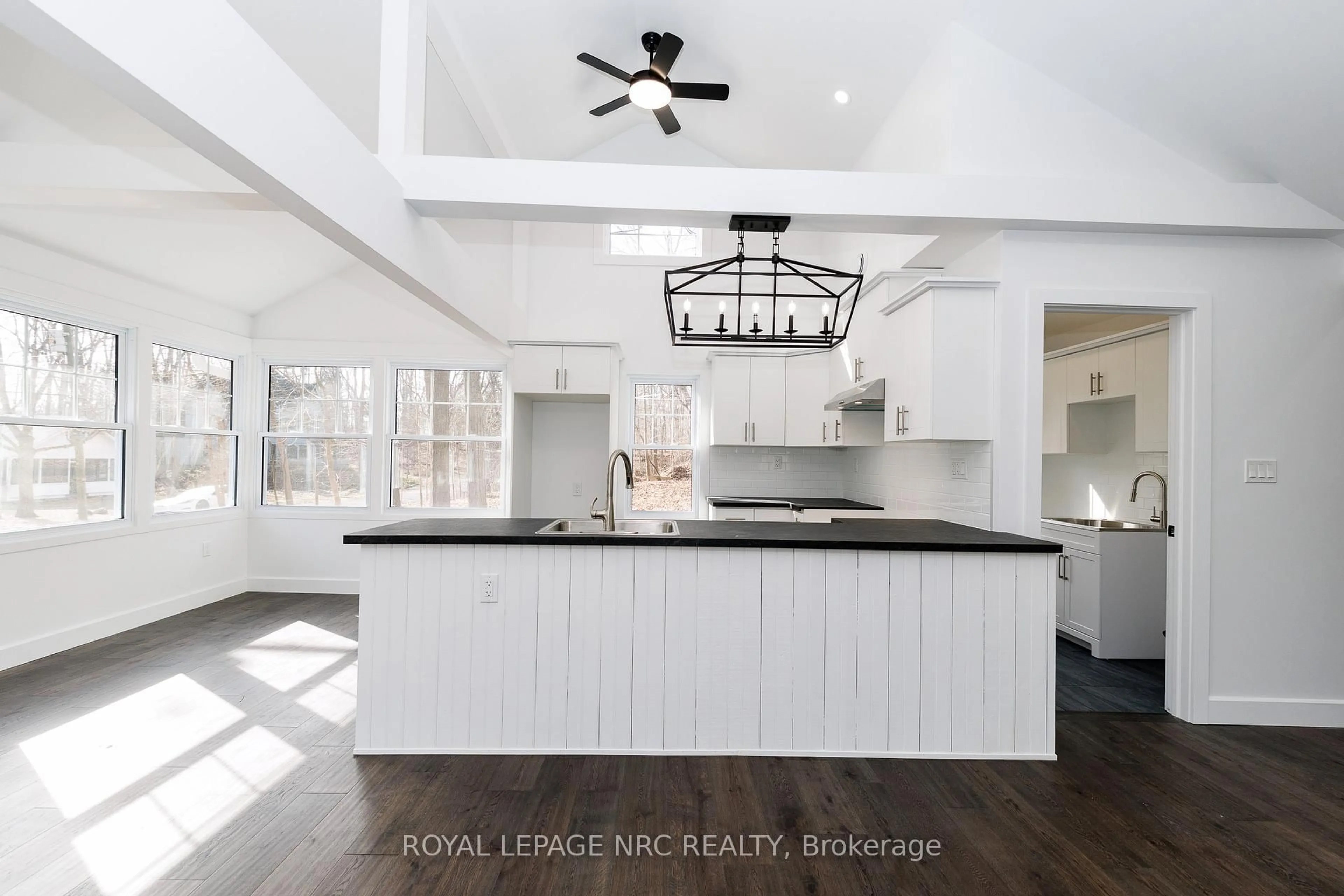 Open concept kitchen, unknown for 212 Holloway Bay Rd, Port Colborne Ontario L0S 1R0