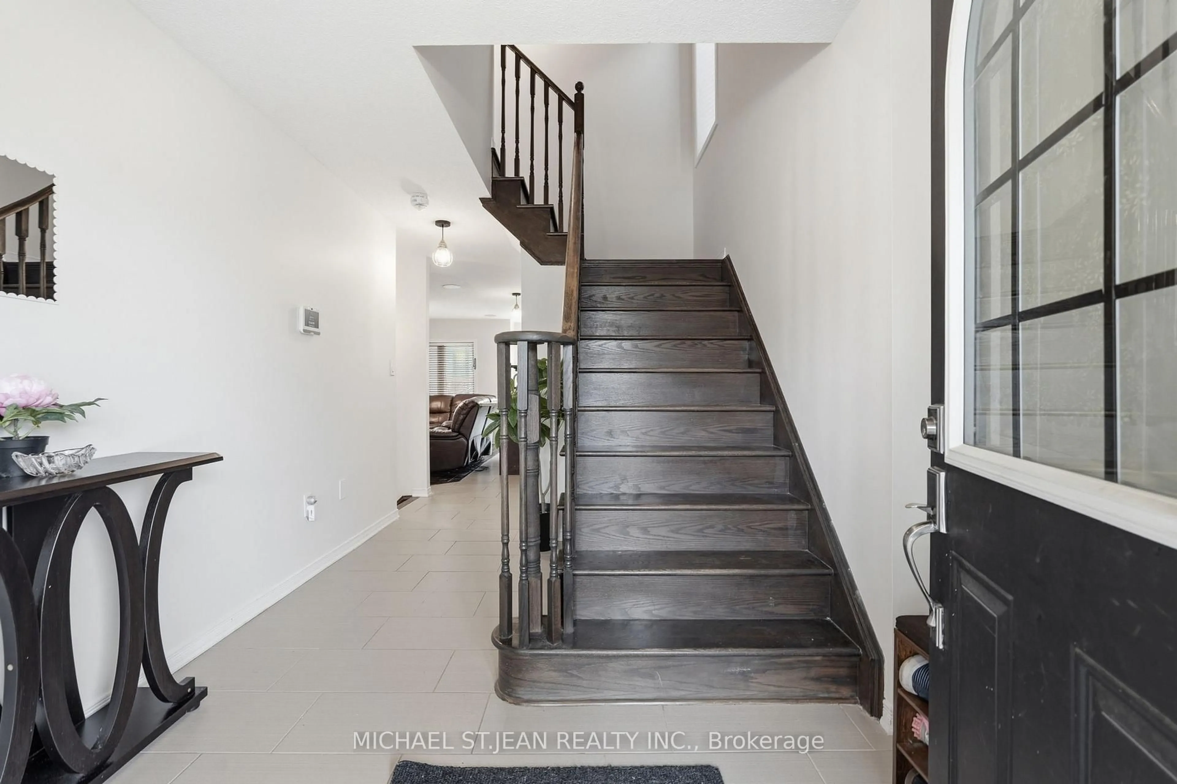 Unknown for 45 Kelso Dr, Haldimand Ontario N3W 0B7