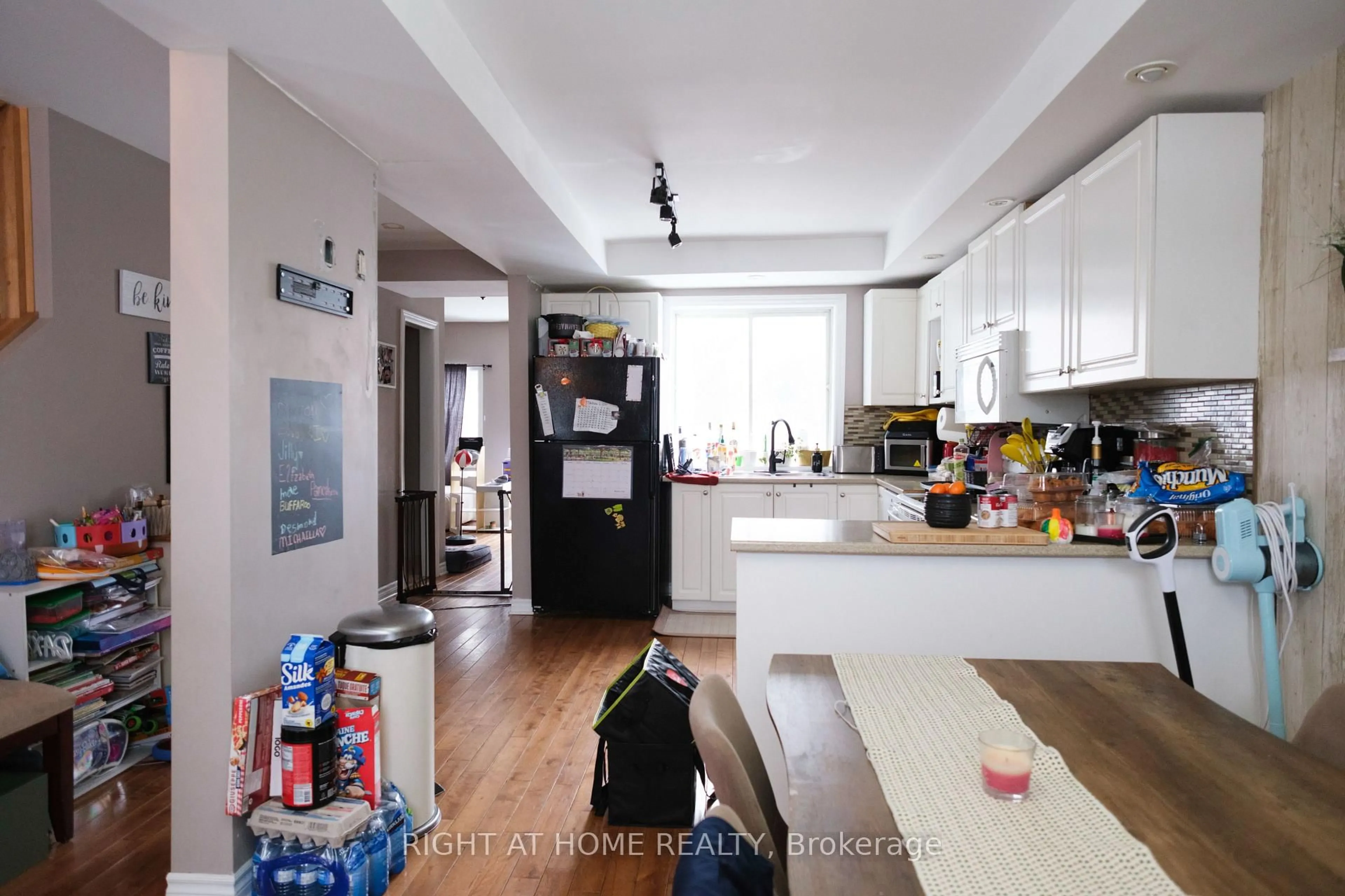 Unknown for 245 Harriet St, Arnprior Ontario K7S 2T4