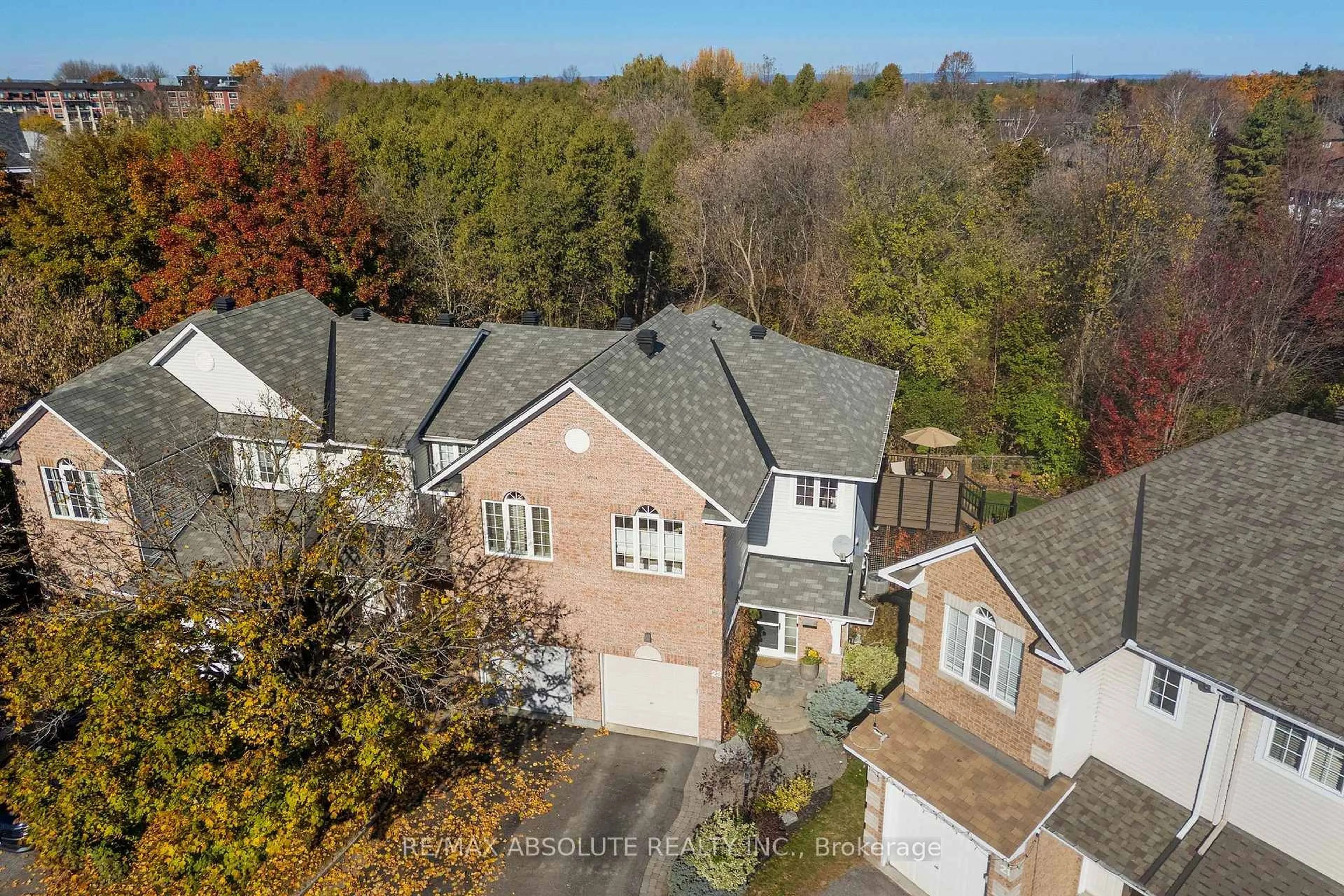 A pic from outside/outdoor area/front of a property/back of a property/a pic from drone, street for 23 Riverbank Crt, Stittsville Ontario K2S 1V7
