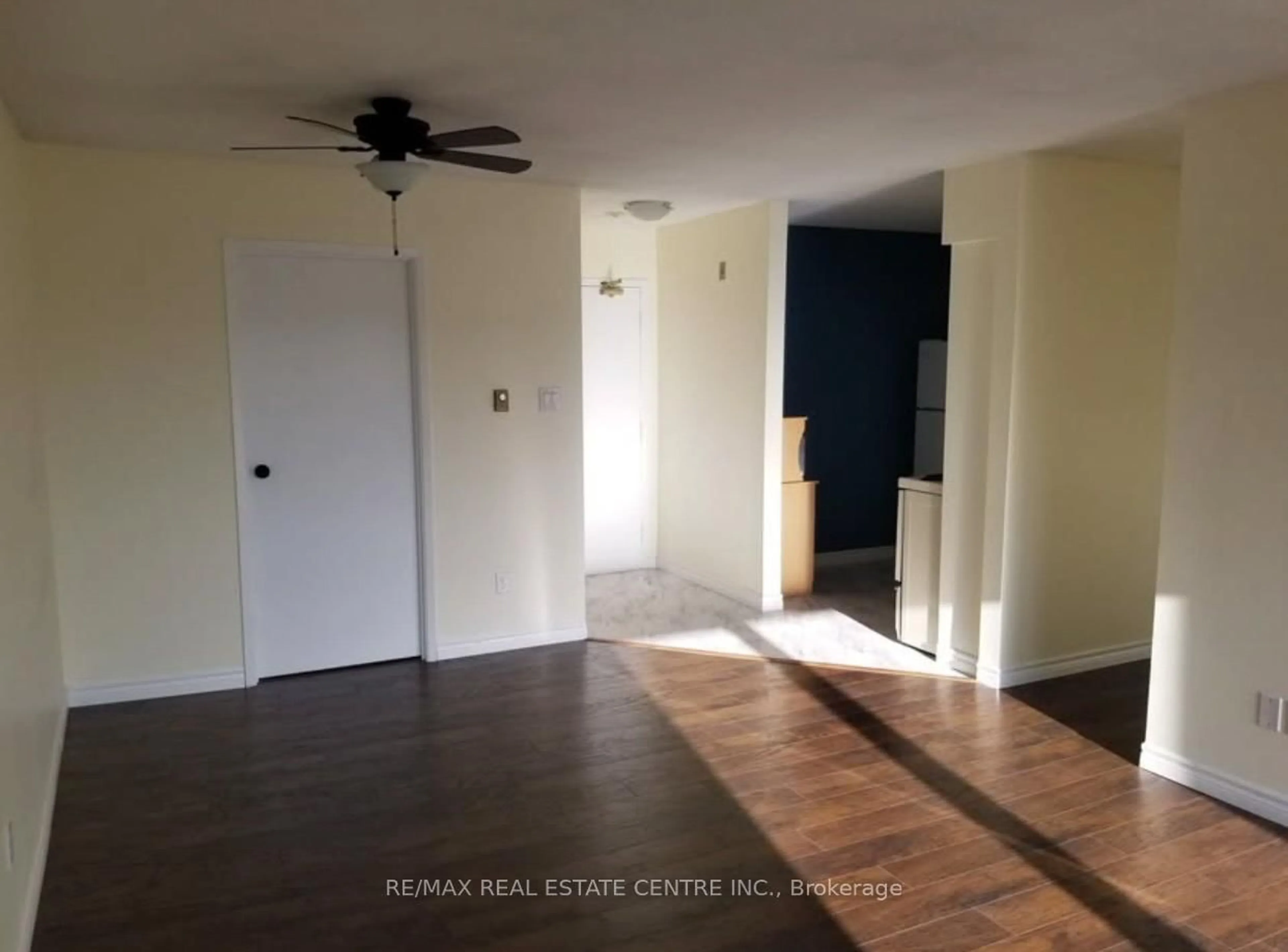 A pic of a room for 5 Jacksway Cres #407, London North Ontario N5X 3T6